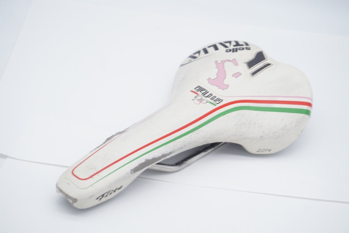 SELLE ITALIA 「セラ イタリア」 GIRO DE ITALIA サドル / 滋賀大津店