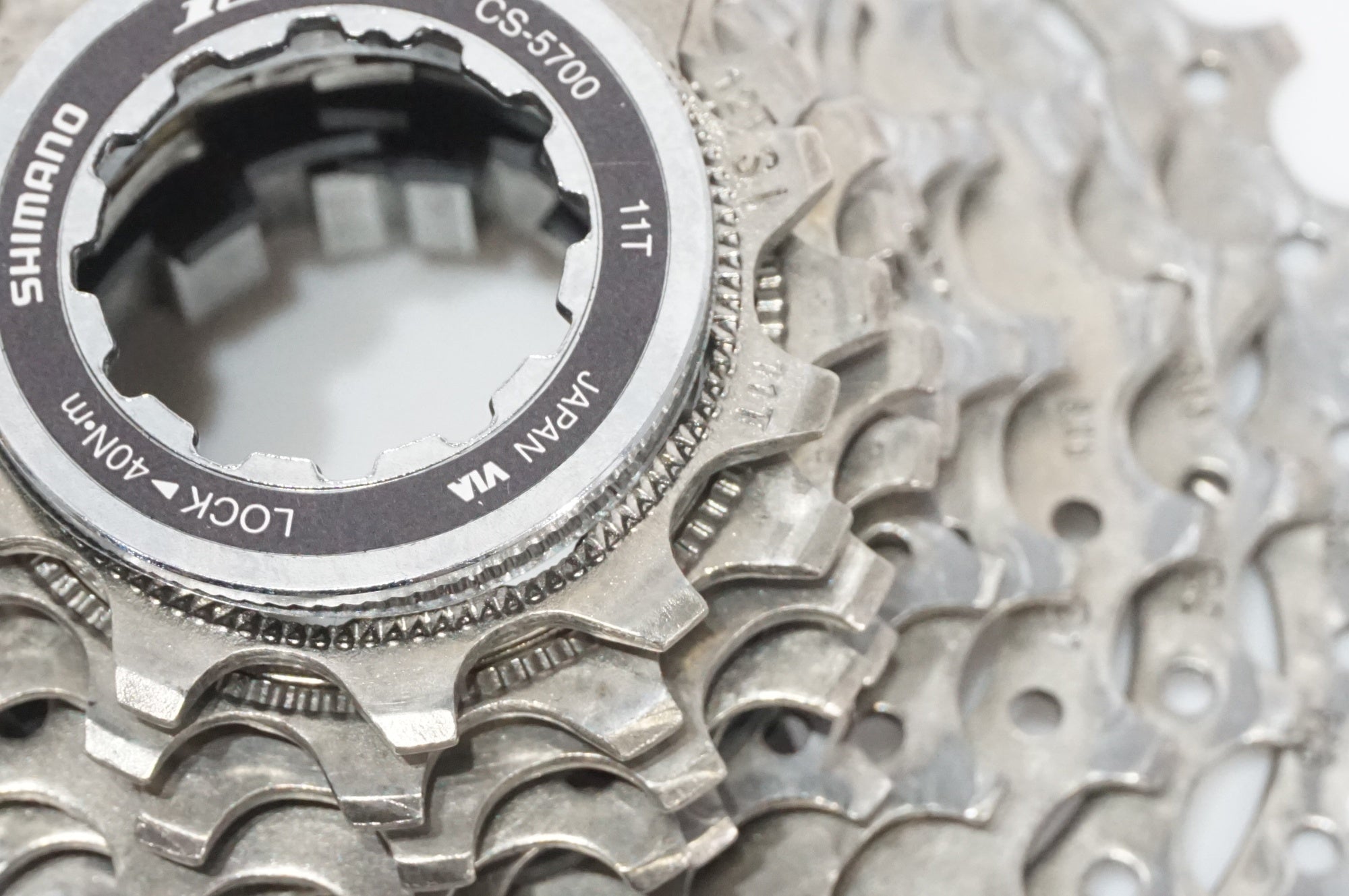 SHIMANO 「シマノ」 105 CS-5700 11-28T スプロケット / AKIBA店