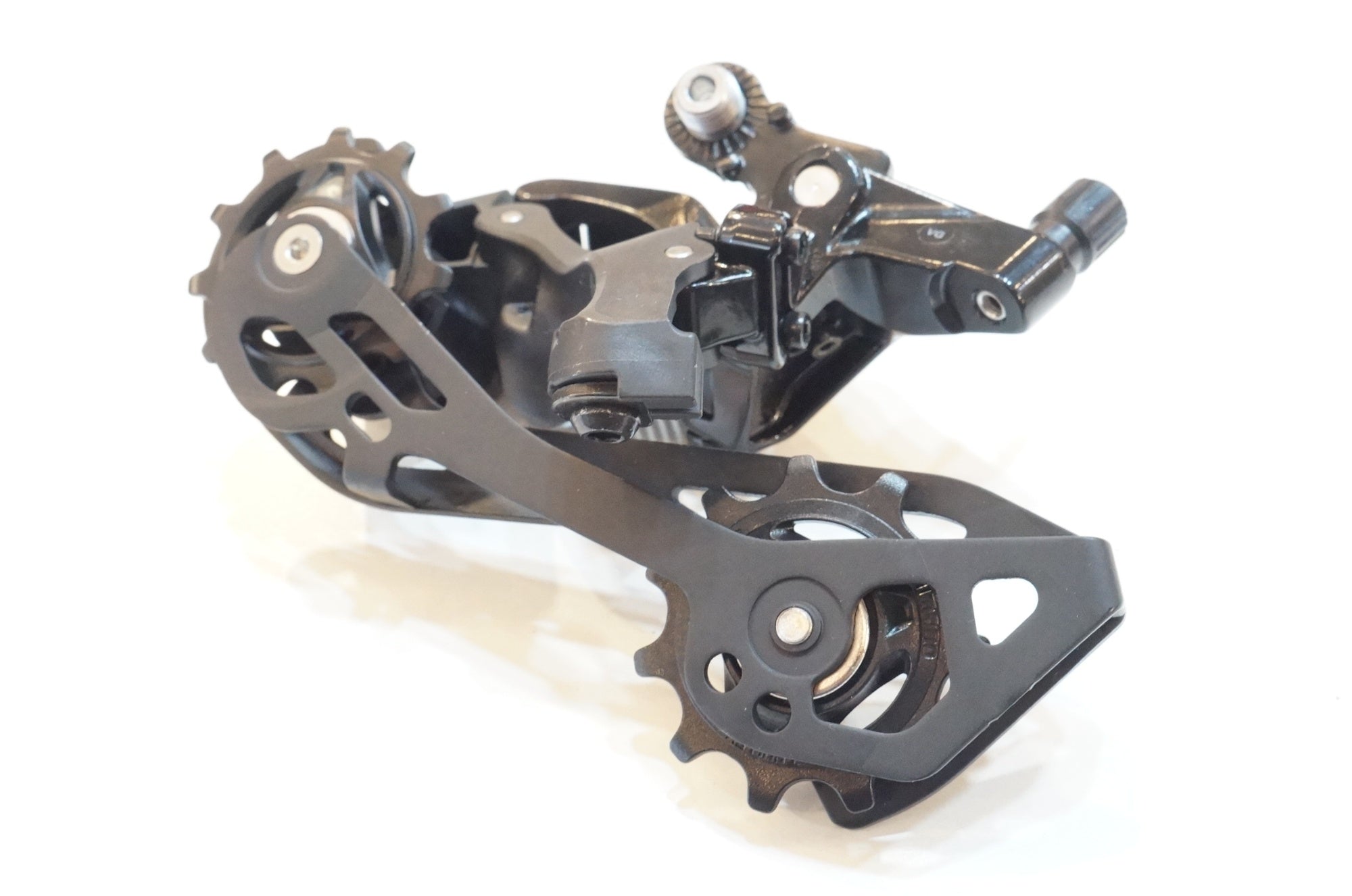 SHIMANO 「シマノ」 105 RD-R7100 リアディレイラー / 浦和ベース