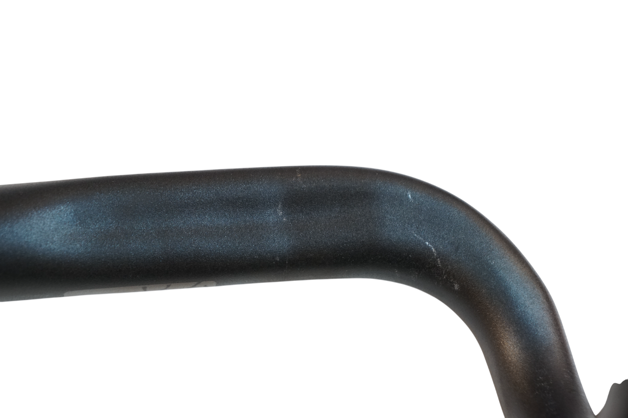 URSUS 「ウルサス」 MAGNUS H.300 φ31.8 420mm ハンドル / バイチャリ浦和ベース