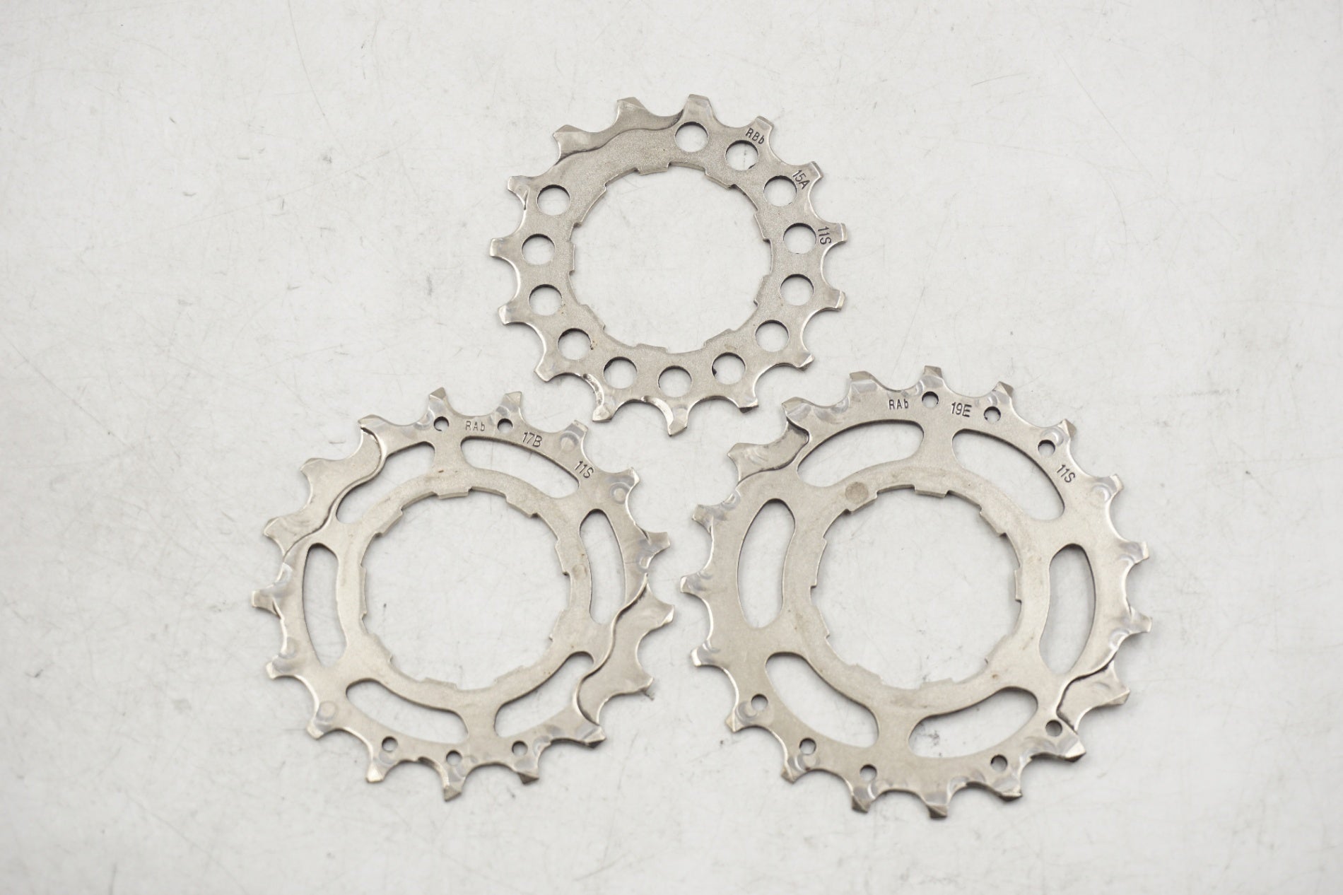 SHIMANO 「シマノ」 105 CS-R7000 11-28T スプロケット / 奈良店