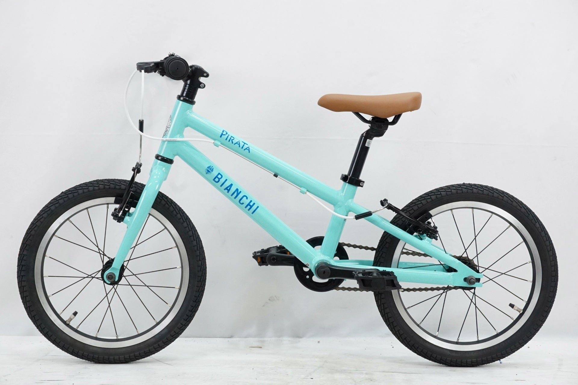 BIANCHI 「ビアンキ」 PIRATA16 2022年モデル キッズバイク / 有明