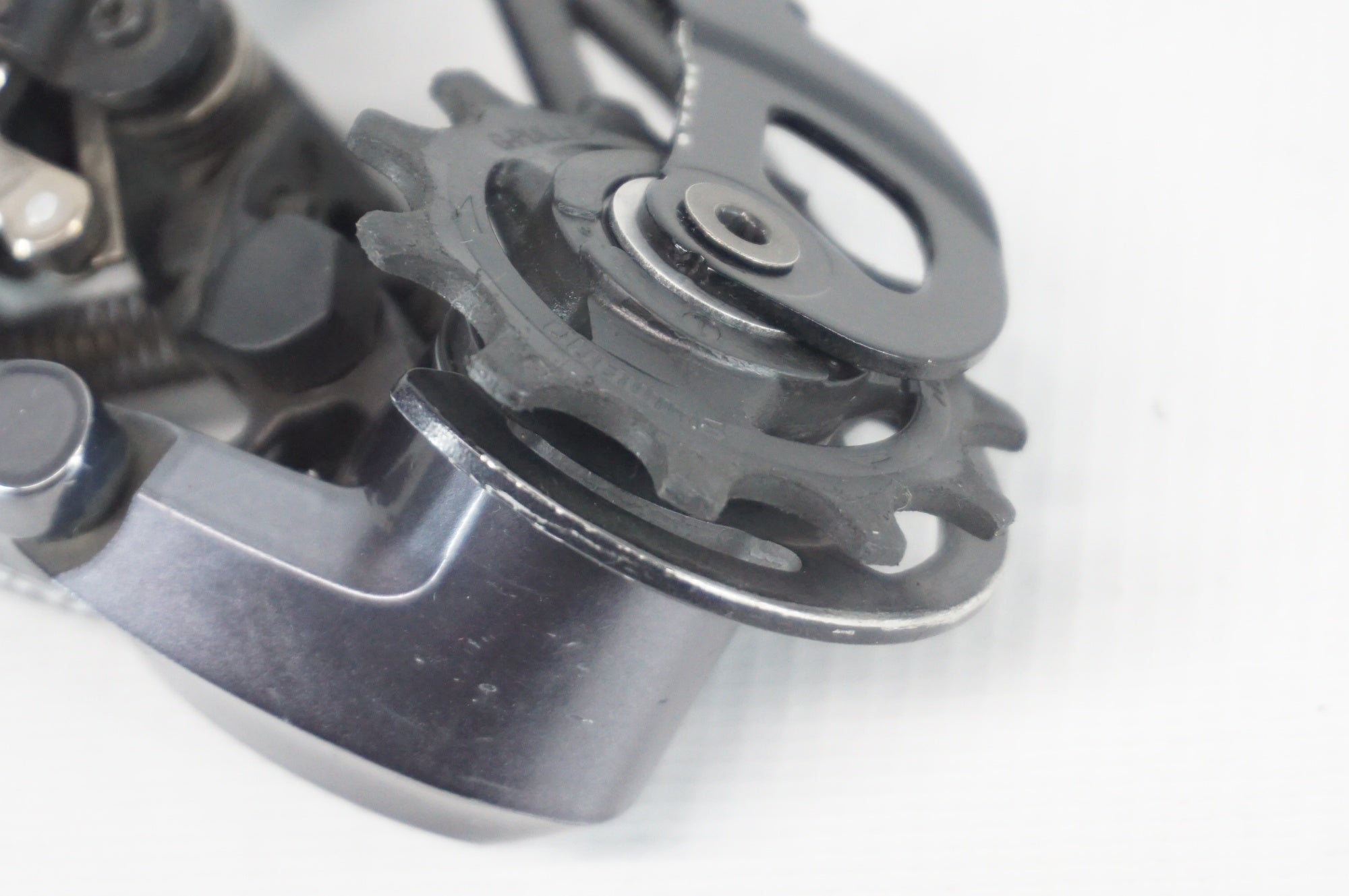 SHIMANO 「シマノ」 ULTEGRA RD-8050 リアディレイラー / 阪急塚口店