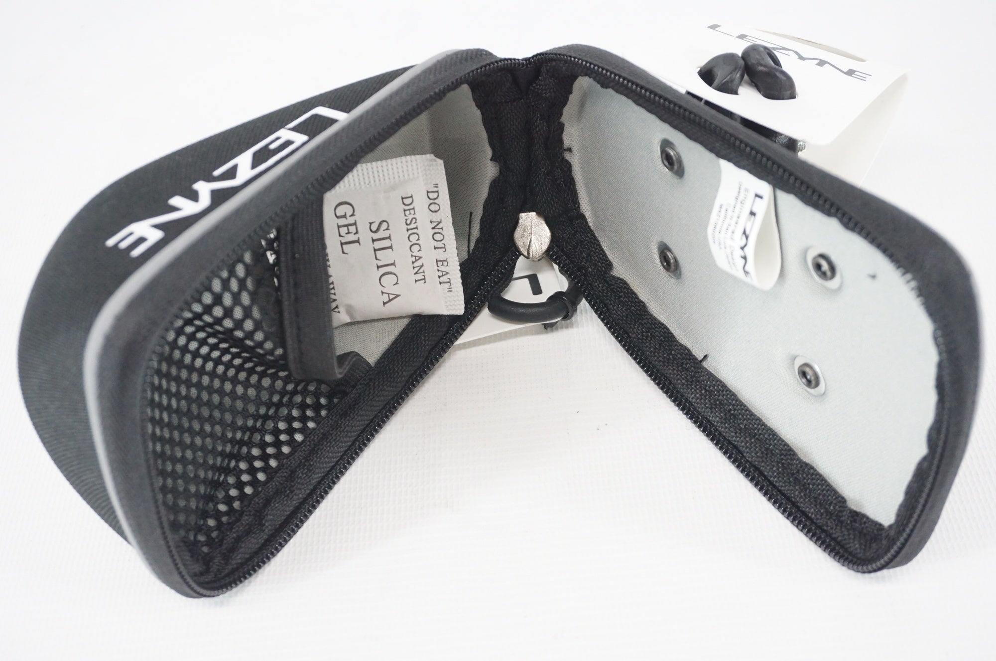 LEZYNE 「レザイン」 POD CADDY QR M サドルバッグ / 阪急塚口店
