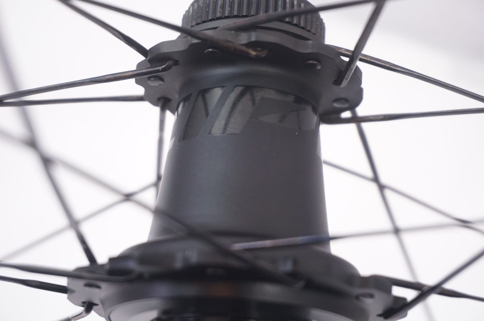 ZIPP 「ジップ」 353 NSW DISC シマノ11速 ホイールセット / 世田谷店