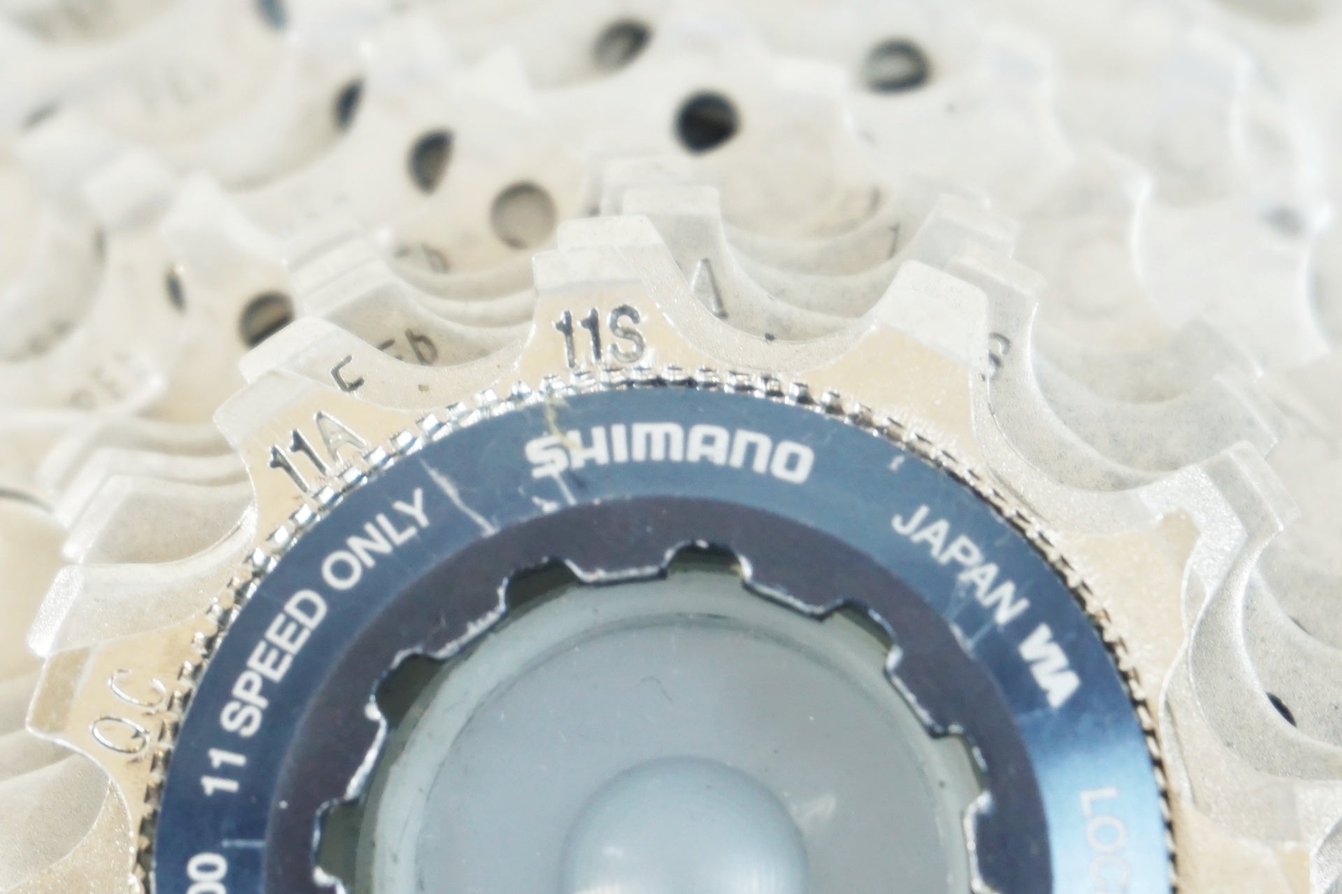 SHIMANO 「シマノ」 ULTEGRA CS-R8000 11-30T スプロケット / 有明