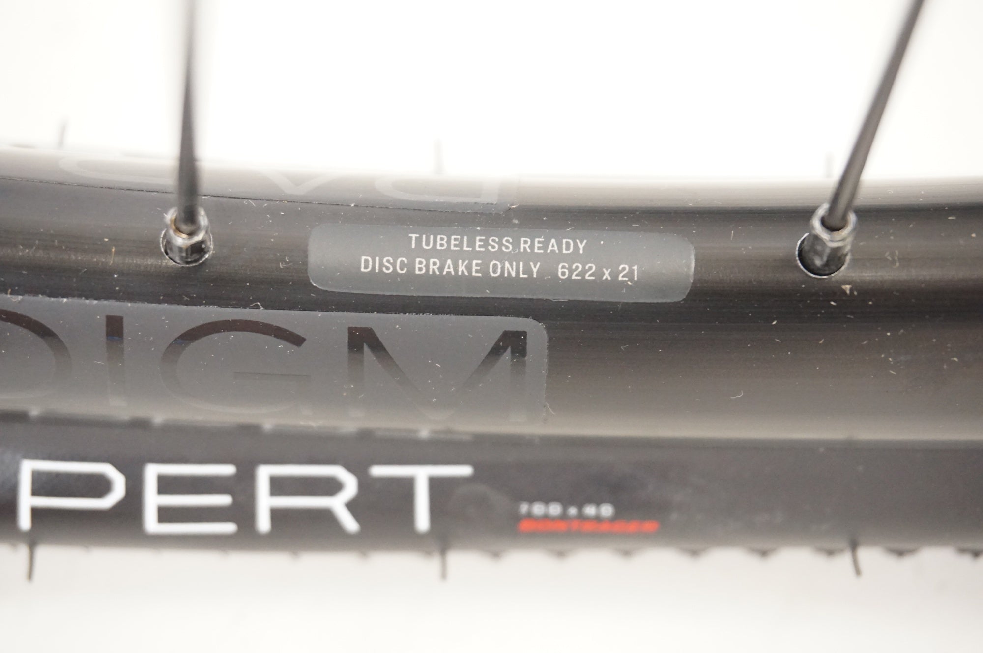 BONTRAGER 「ボントレガー」 PARADIGM シマノ 8-10速 ホイール