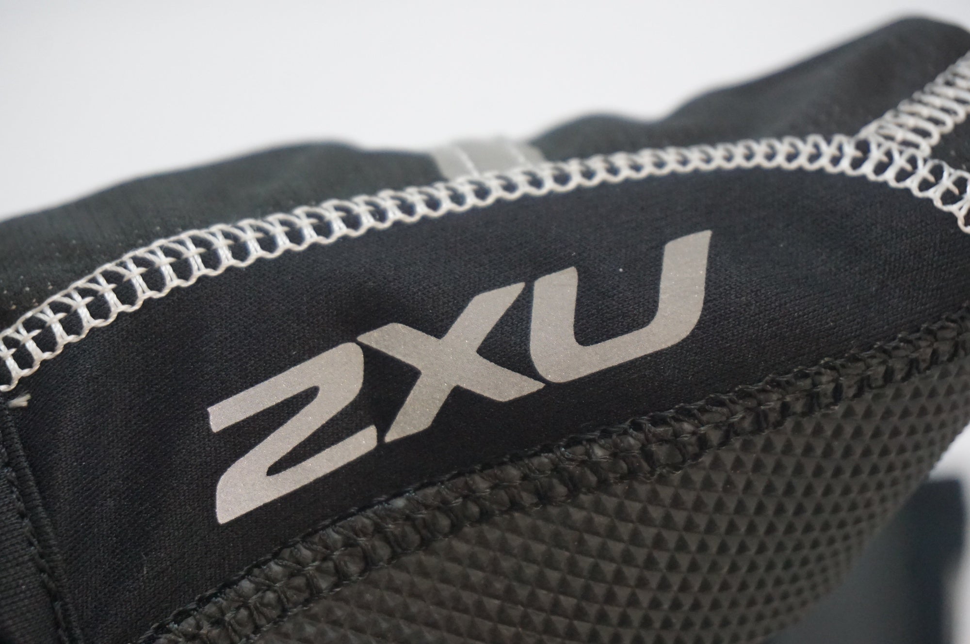 2XU 「ツータイムズユー」 S/Mサイズ トゥカバー / 福岡アイランドシティ店