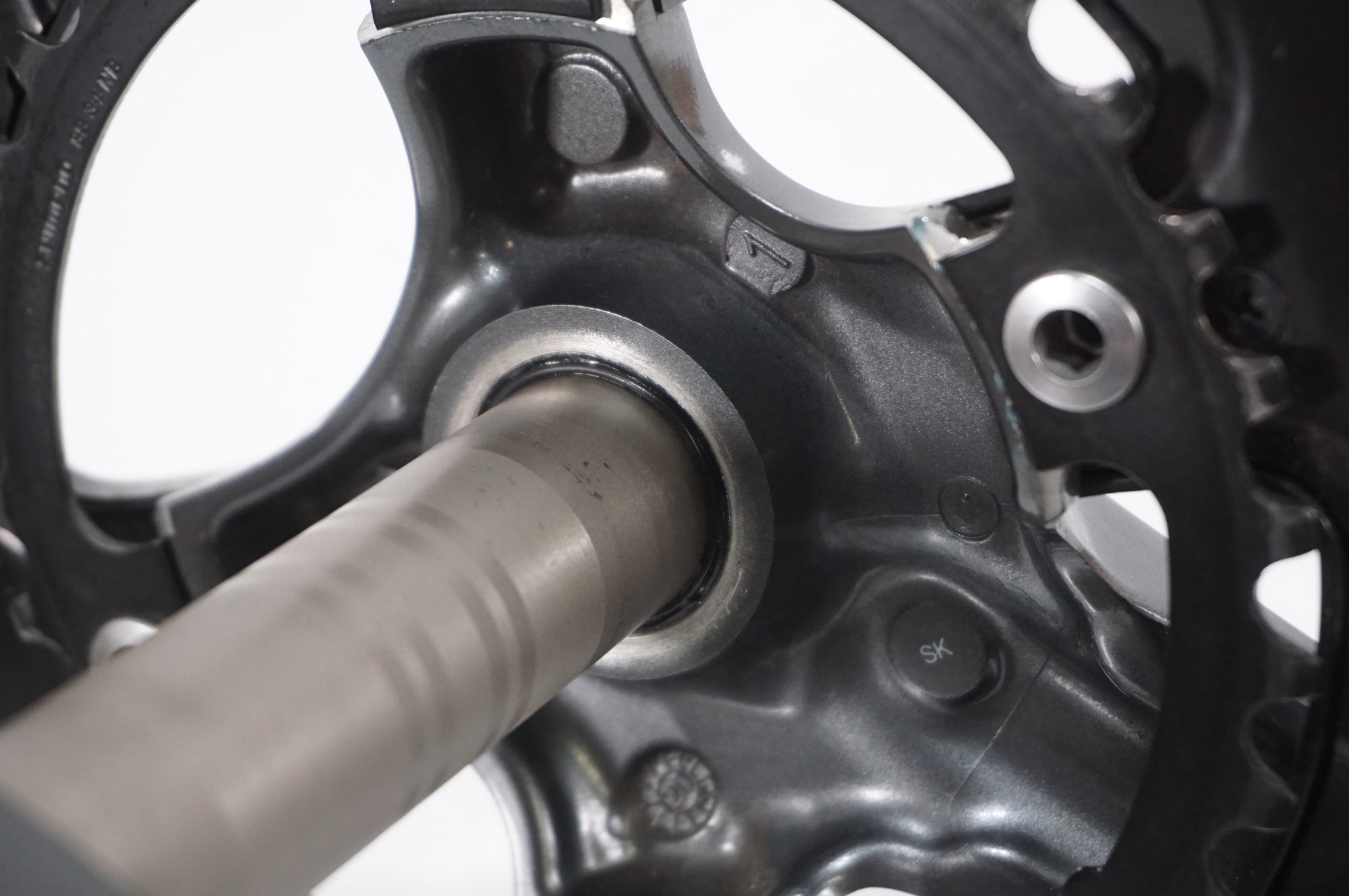 SHIMANO 「シマノ」 CLARIS FC-R2000 50-34T 170mm クランクセット」 / AKIBA店