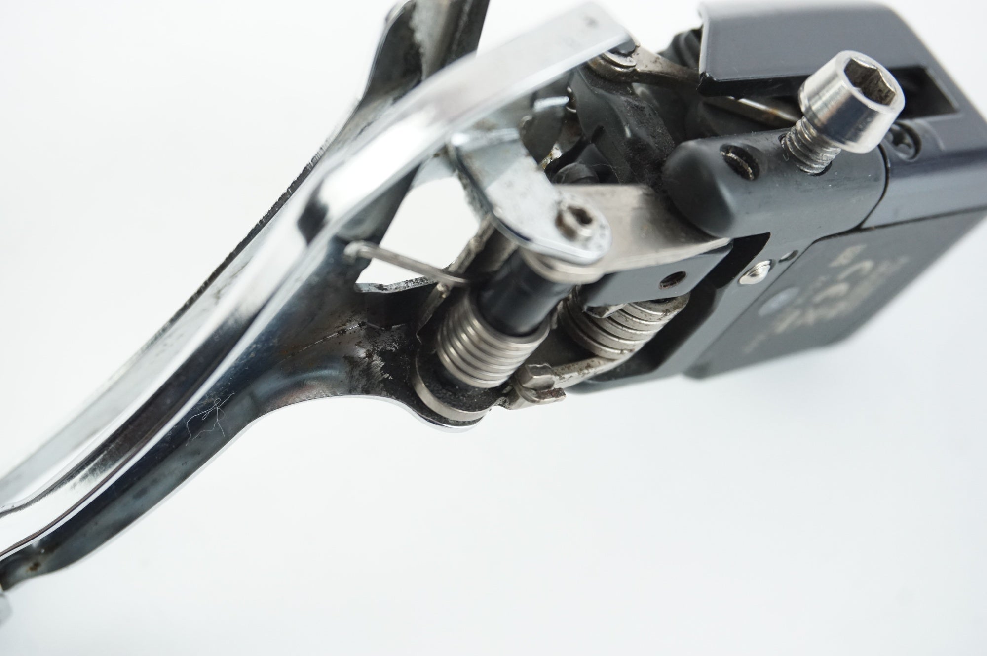 SHIMANO 「シマノ」 ULTEGRA FD-R8050 フロントディレイラー