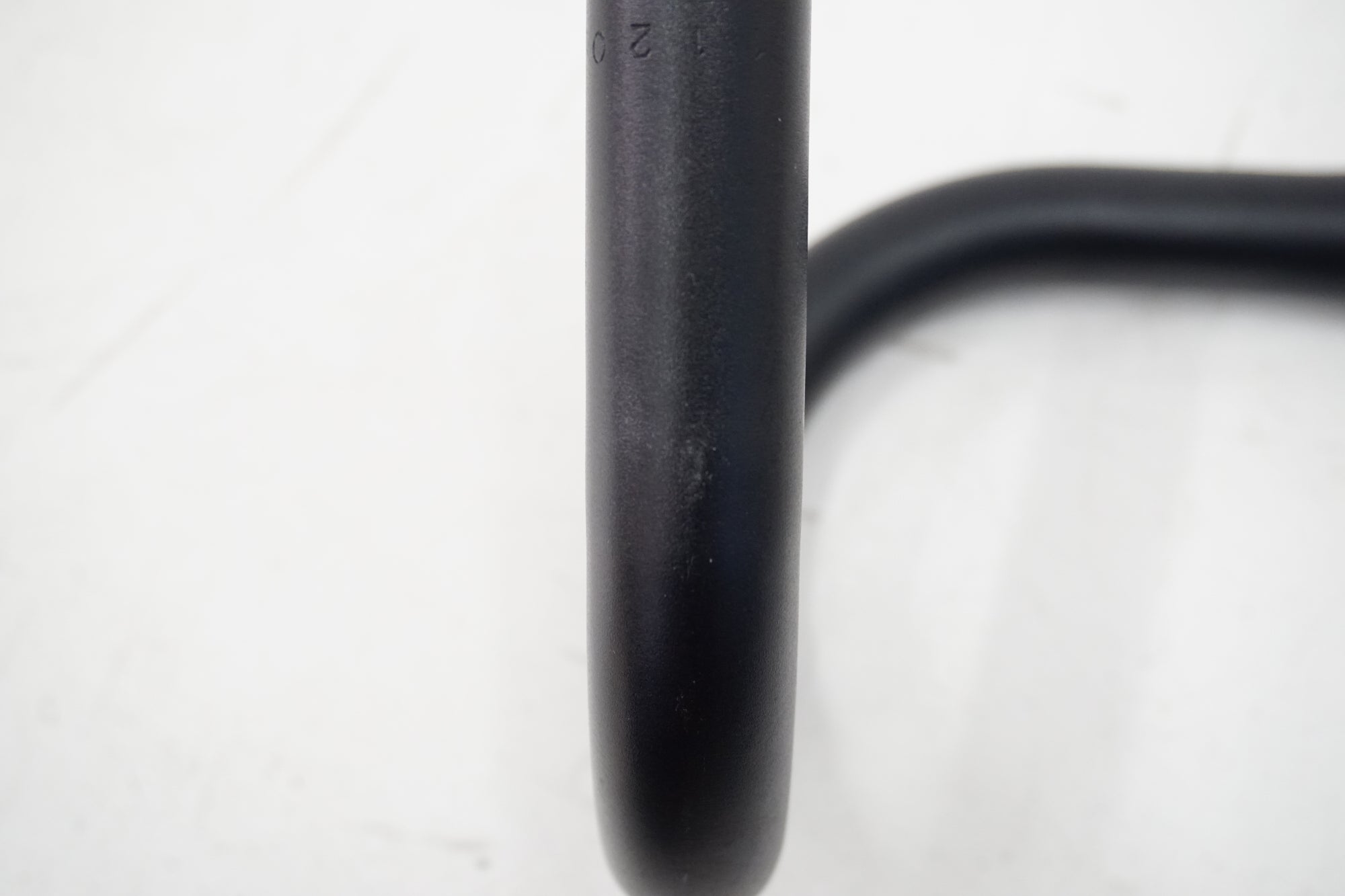 3T 「スリーティー」 ROTUNDO PRO φ31.8 420mm ハンドル / 浜松