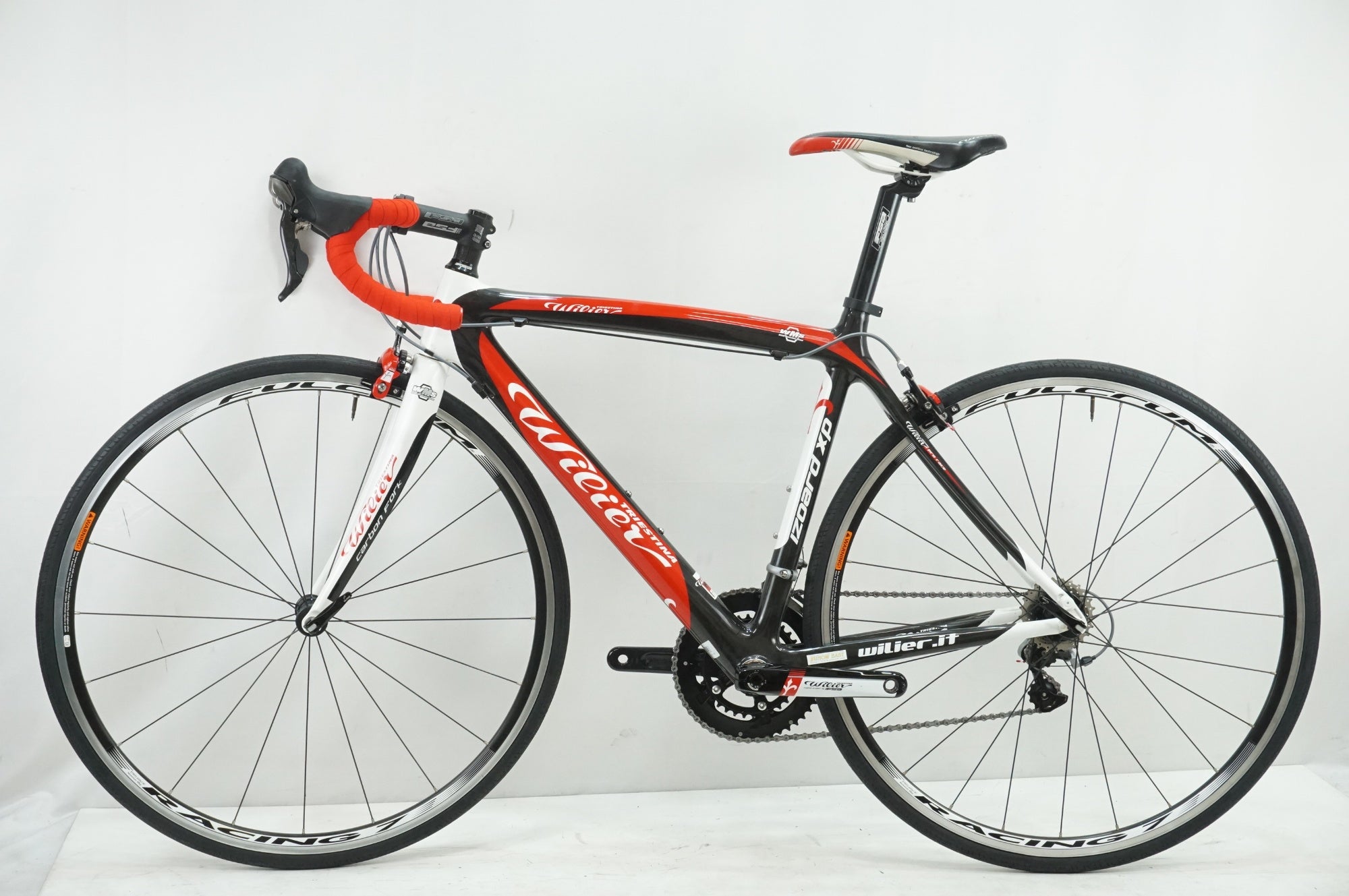 WILIER 「ウィリエール」 IZOARD XP 2011年モデル ロードバイク WILIER 「ウィリエール」 IZOARD XP ULTEGRA 2011年モデル ロード