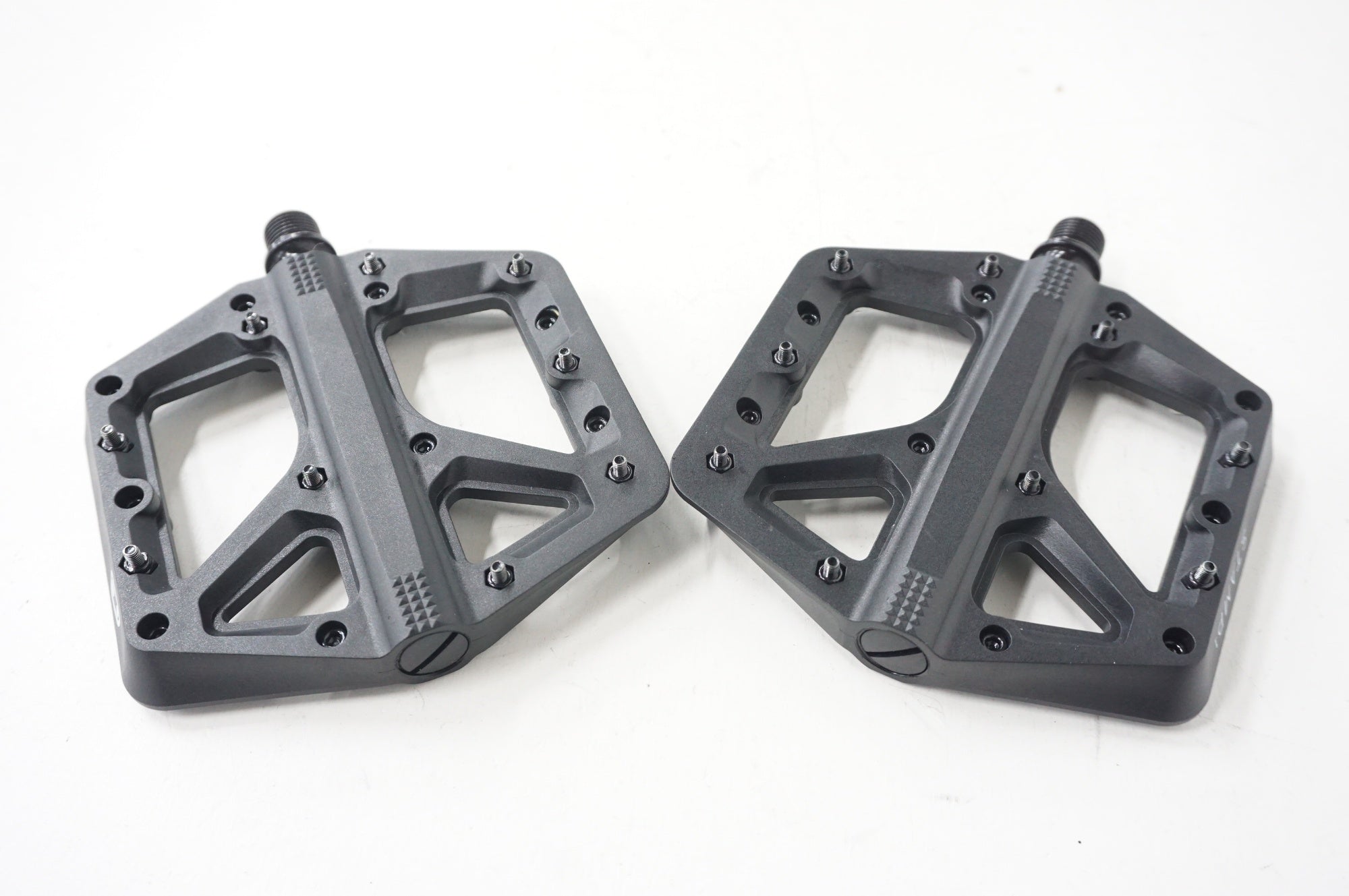 CRANKBROTHERS 「クランクブラザーズ」 STAMP1 フラットペダル / 阪急塚口店