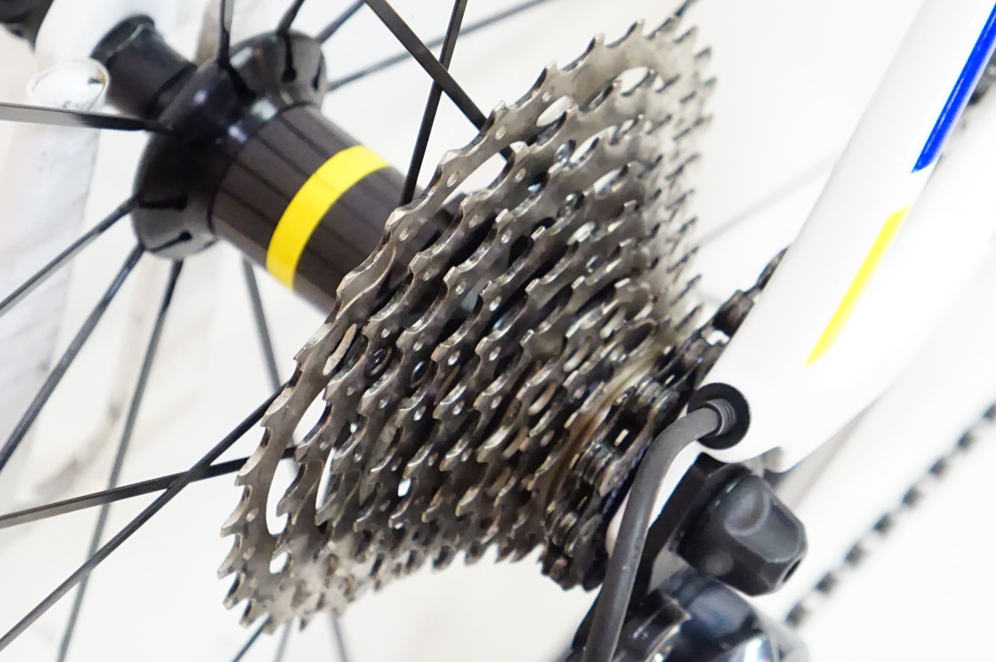 LOOK 「ルック」 785 HUEZ ULTEGRA 2020年モデル ロードバイク / 熊谷本店