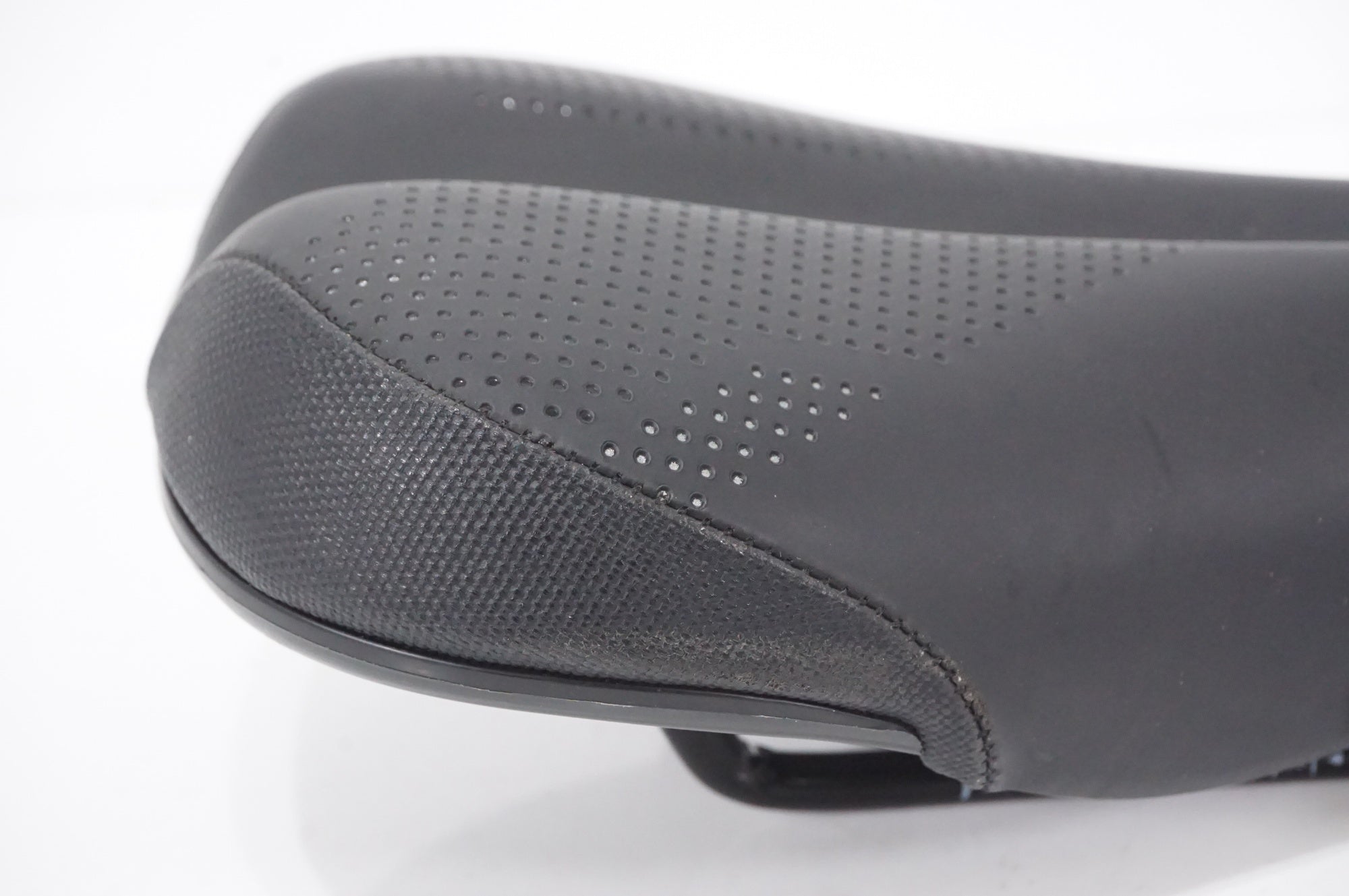 WTB 「ダブリュティービー」 SPEED V サドル / AKIBA店