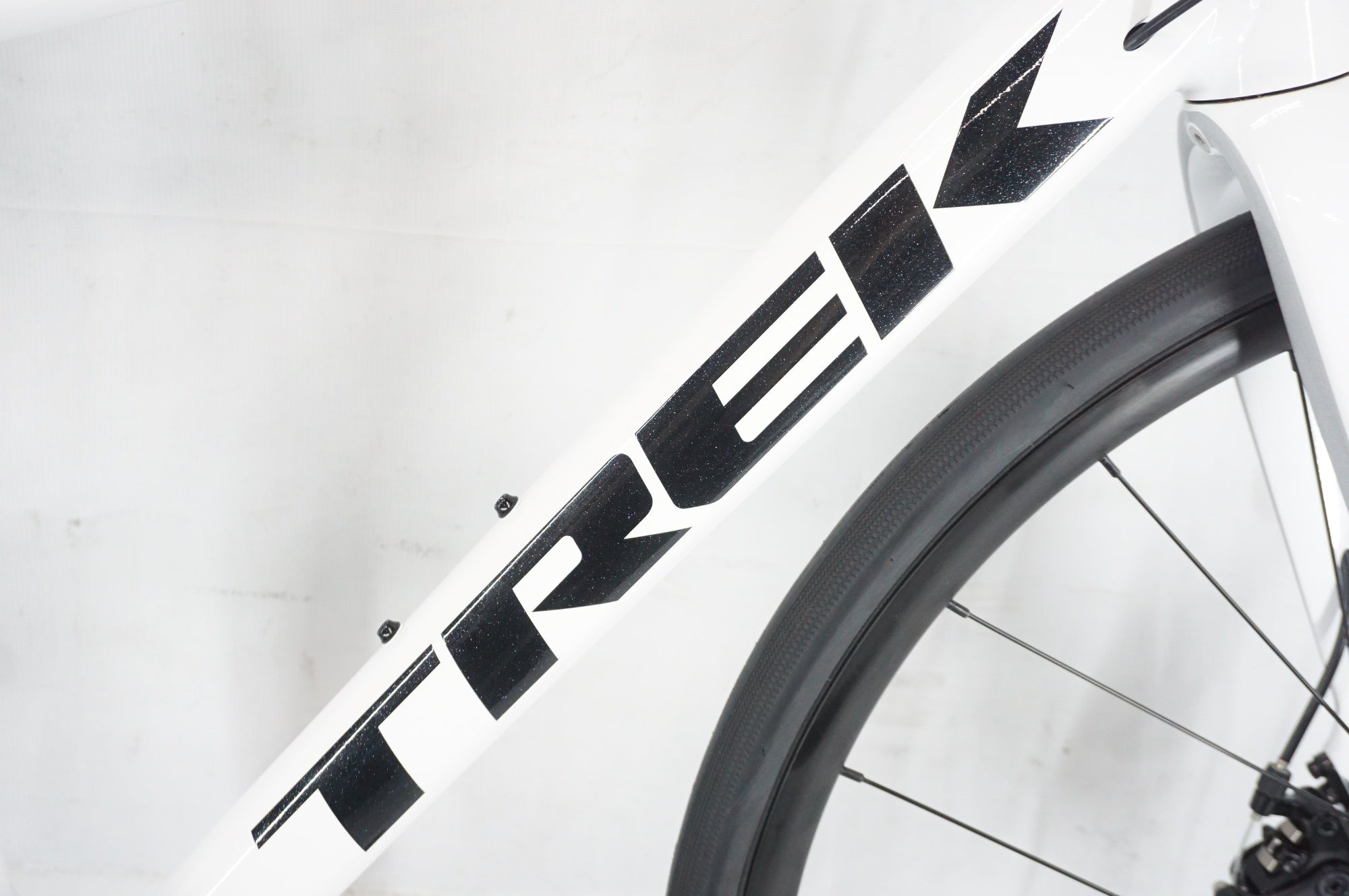 TREK 「トレック」 DOMANE AL3 DISC 2023年モデル ロードバイク / 阪急塚口店