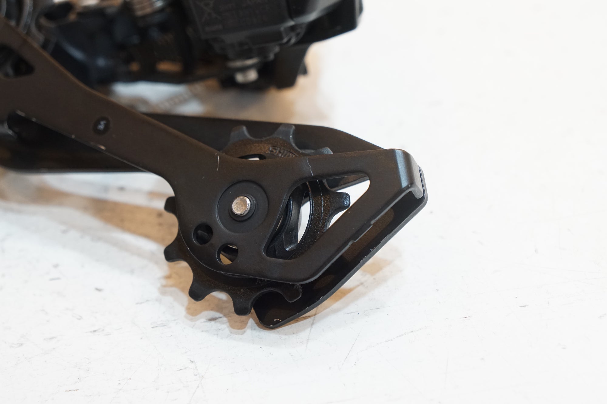 SHIMANO 「シマノ」 105 Di2 RD-R7150 リアディレイラー / バイチャリ浦和ベース