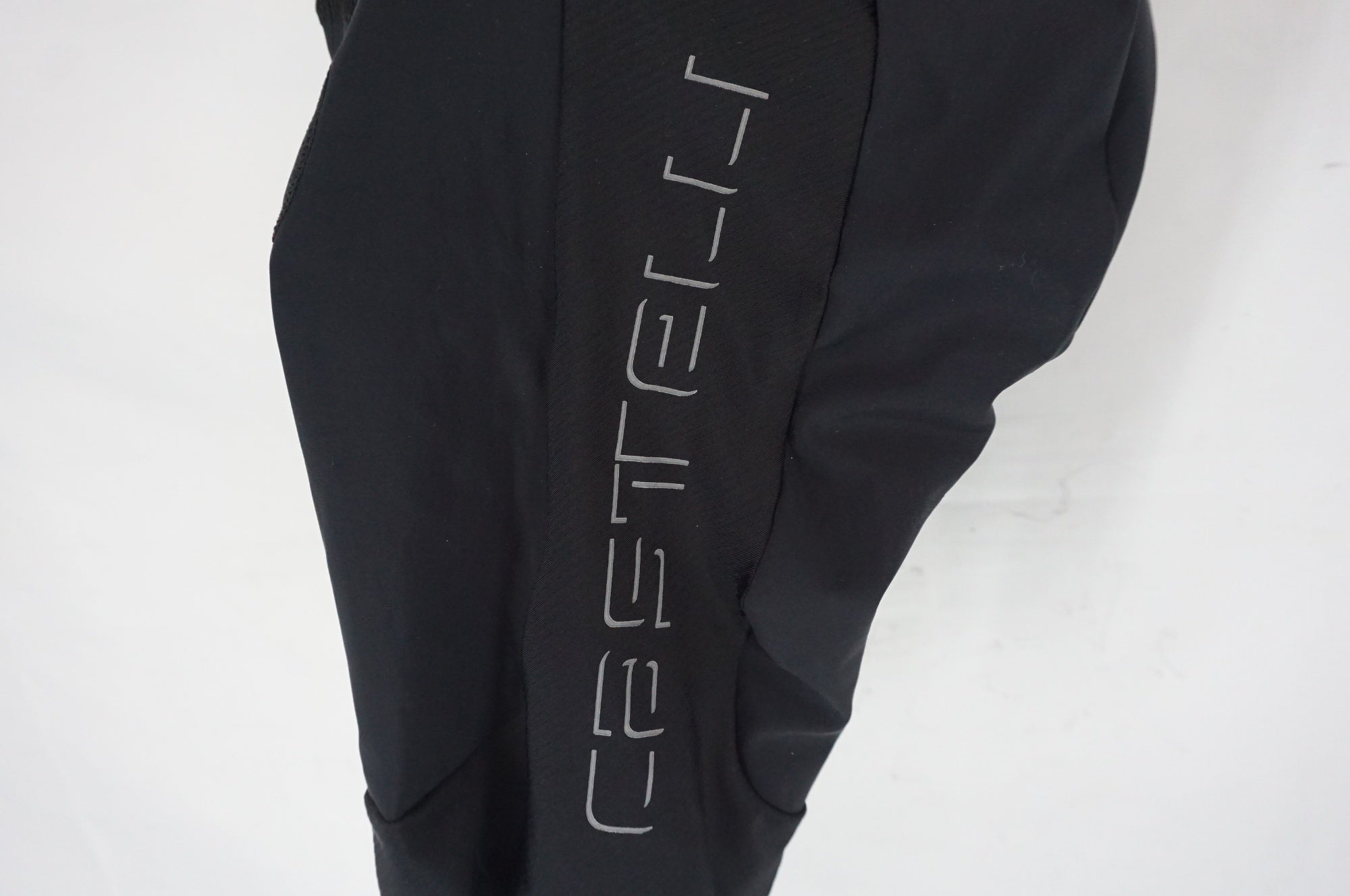 CASTELLI 「カステリ」 XLサイズ ビブショーツ / 阪急塚口店