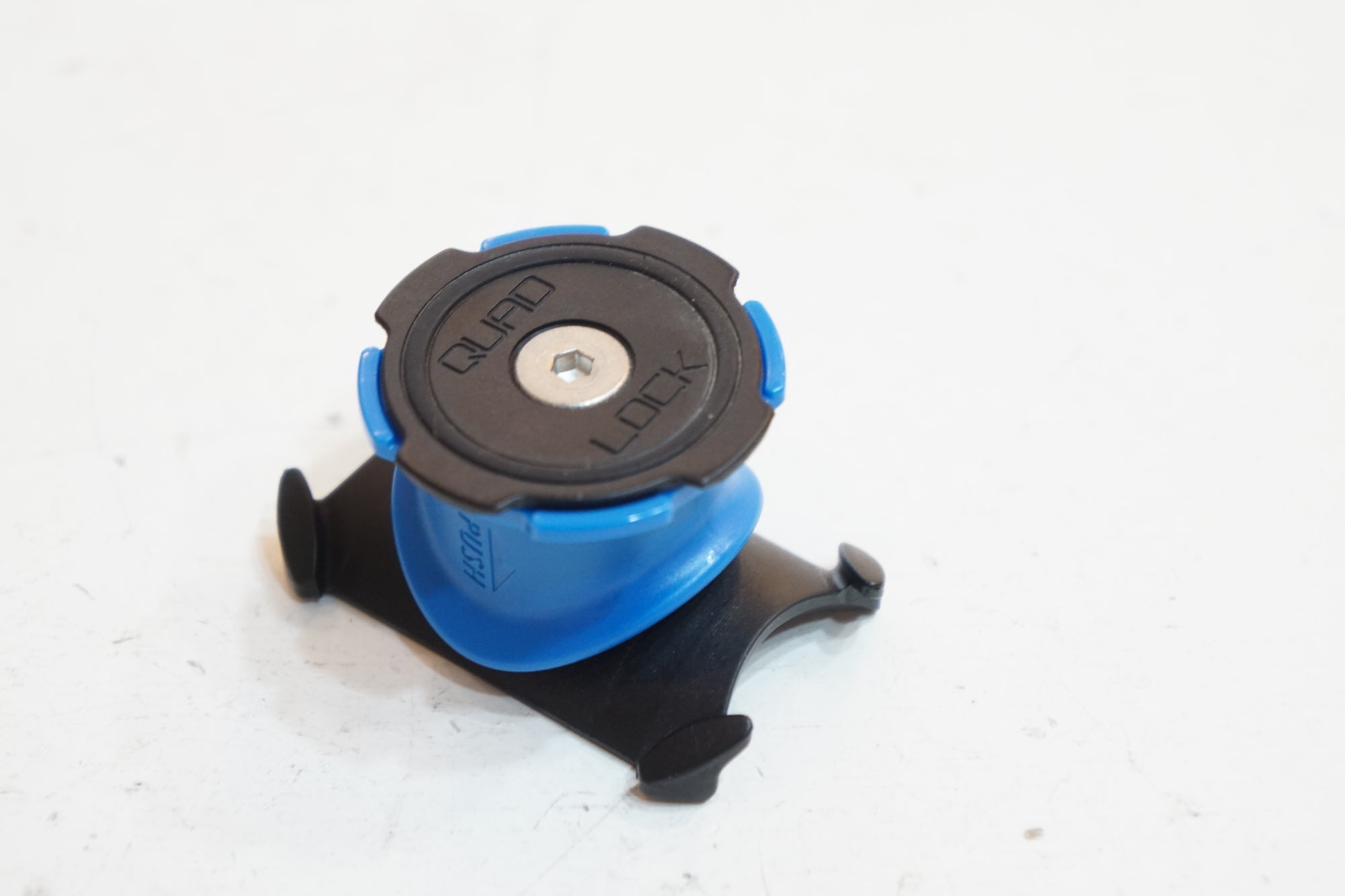 QUAD LOCK 「クアッド ロック」 ハンドルバーマウント / バイチャリ浦和ベース
