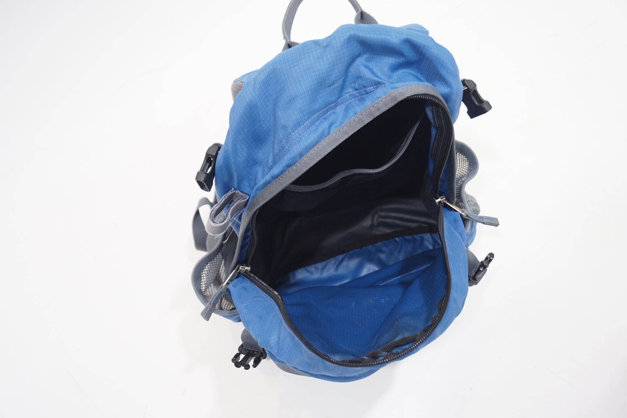 DEUTER 「ドイター」 MADCHEN 20 バックパック / 京都西院店