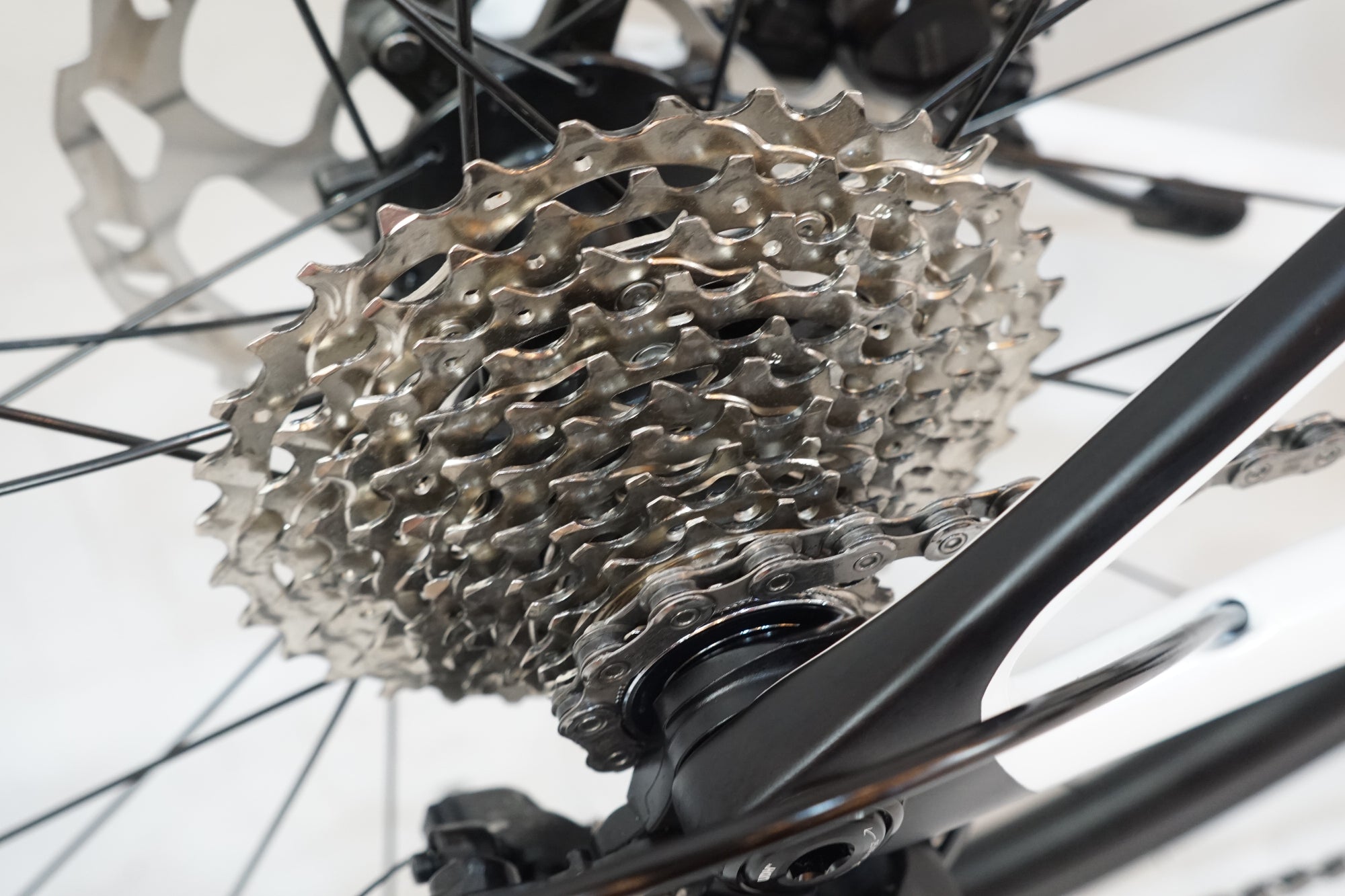 TREK 「トレック」 MADONE SL5 GEN8 2025年モデル ロードバイク / バイチャリ浦和ベース