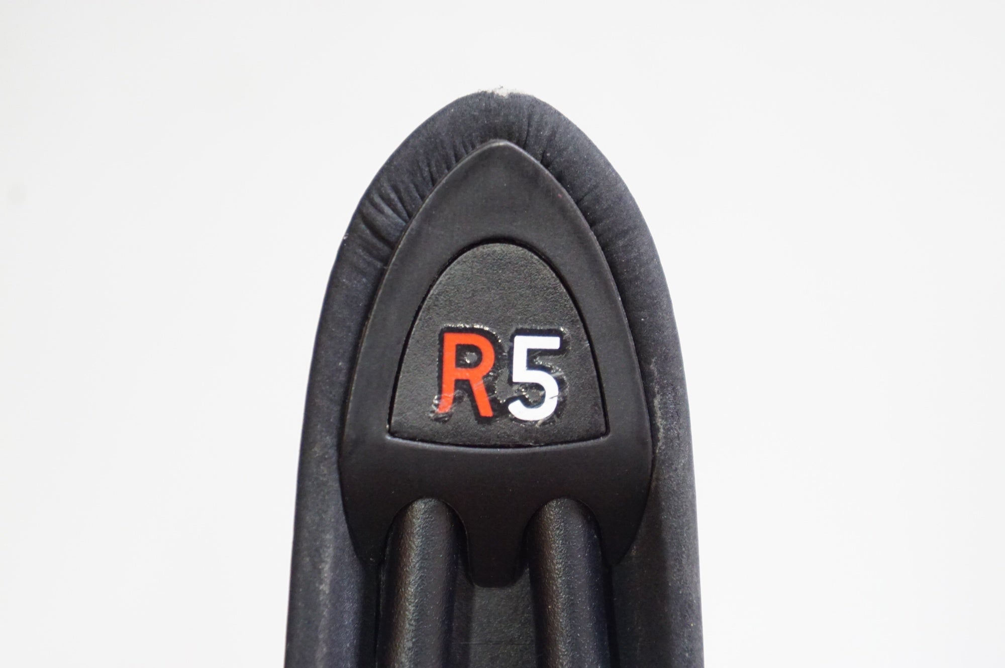 FIZIK 「フィジーク」 ALIANTE R5 サドル / 熊谷本店