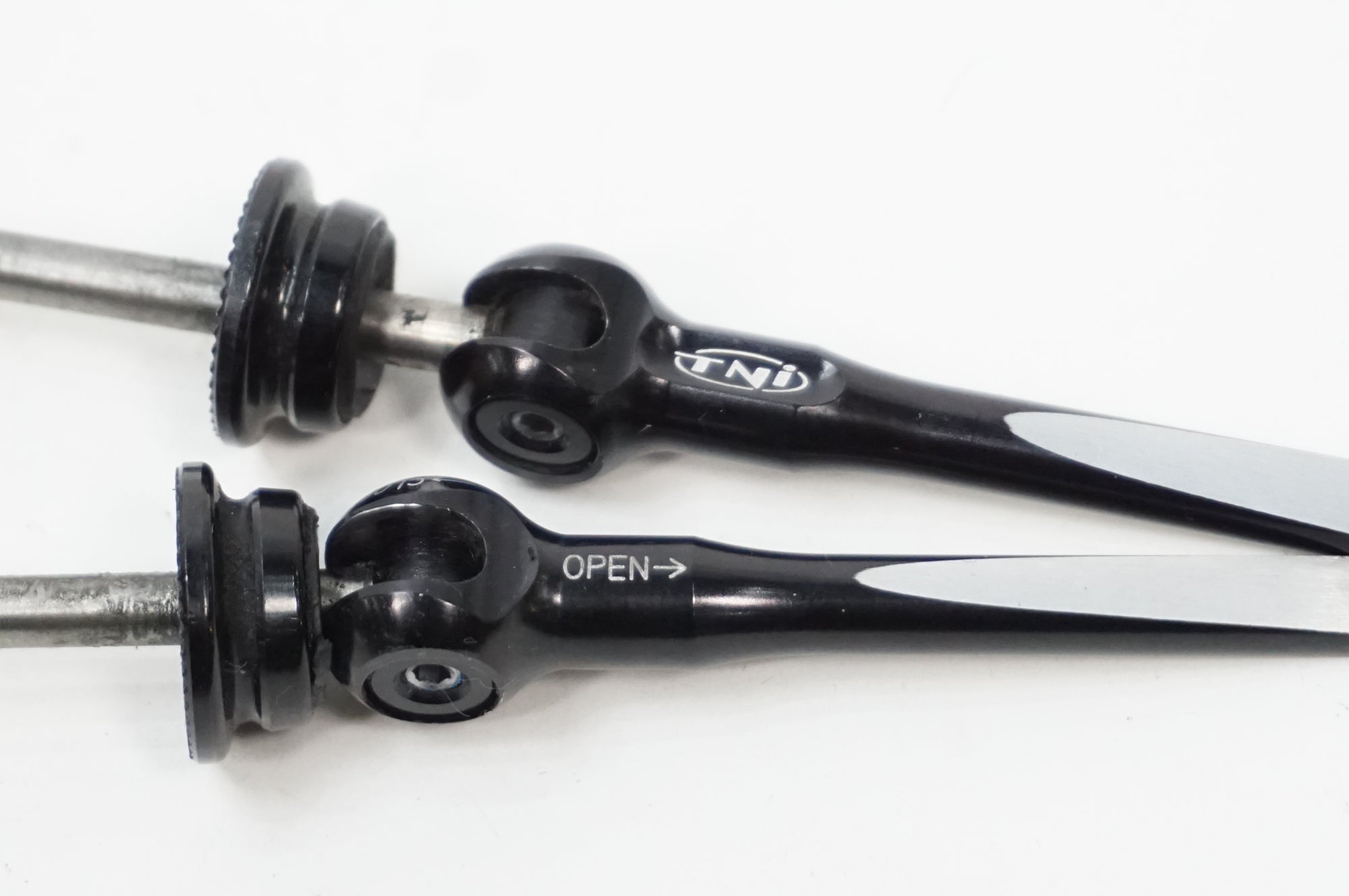 TNI 「ティーエヌアイ」 クイックリリースレバー / 川越店