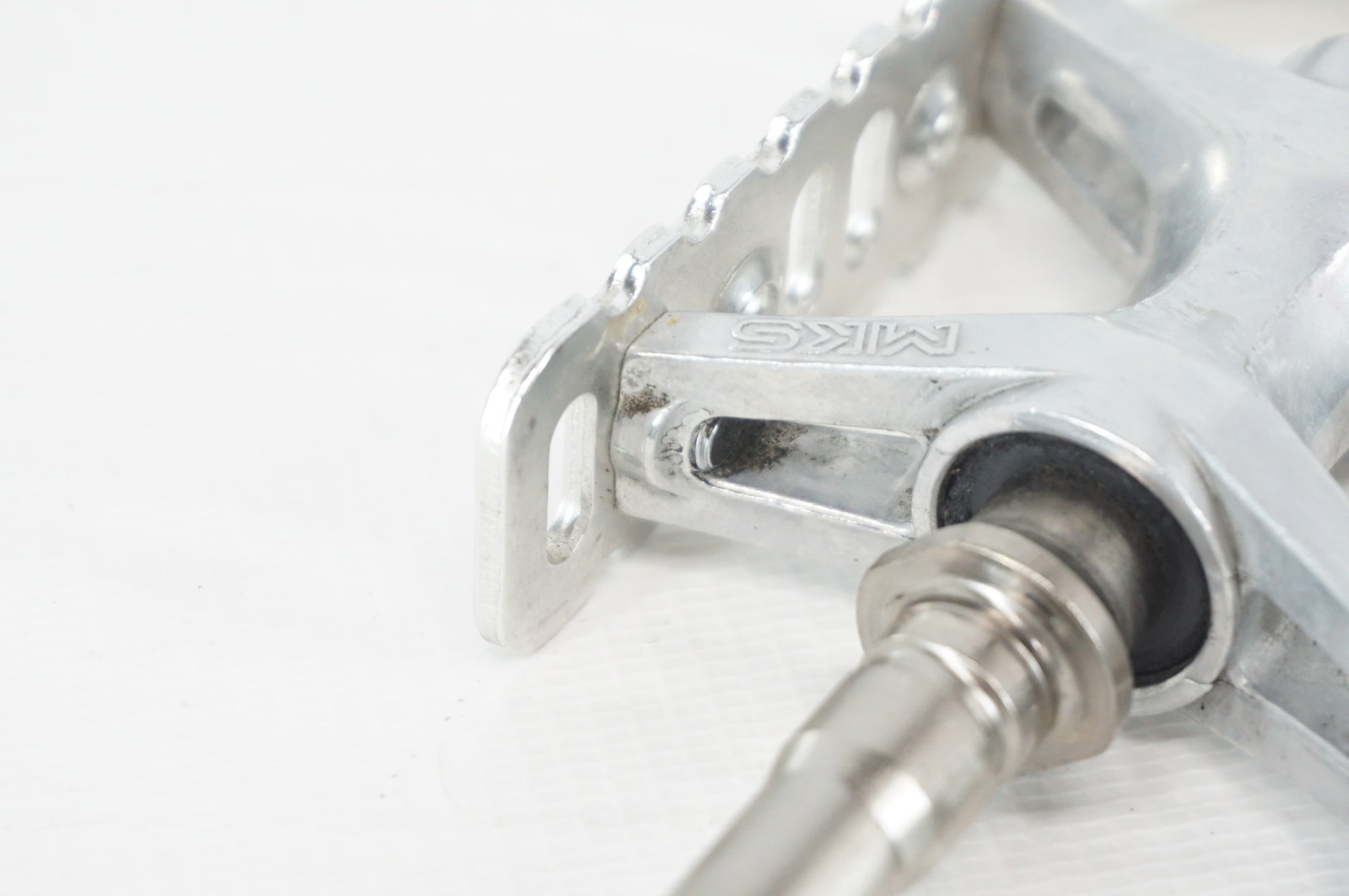 MKS 「ミカシマ」 UB-LITE EZY ペダル / 阪急塚口店