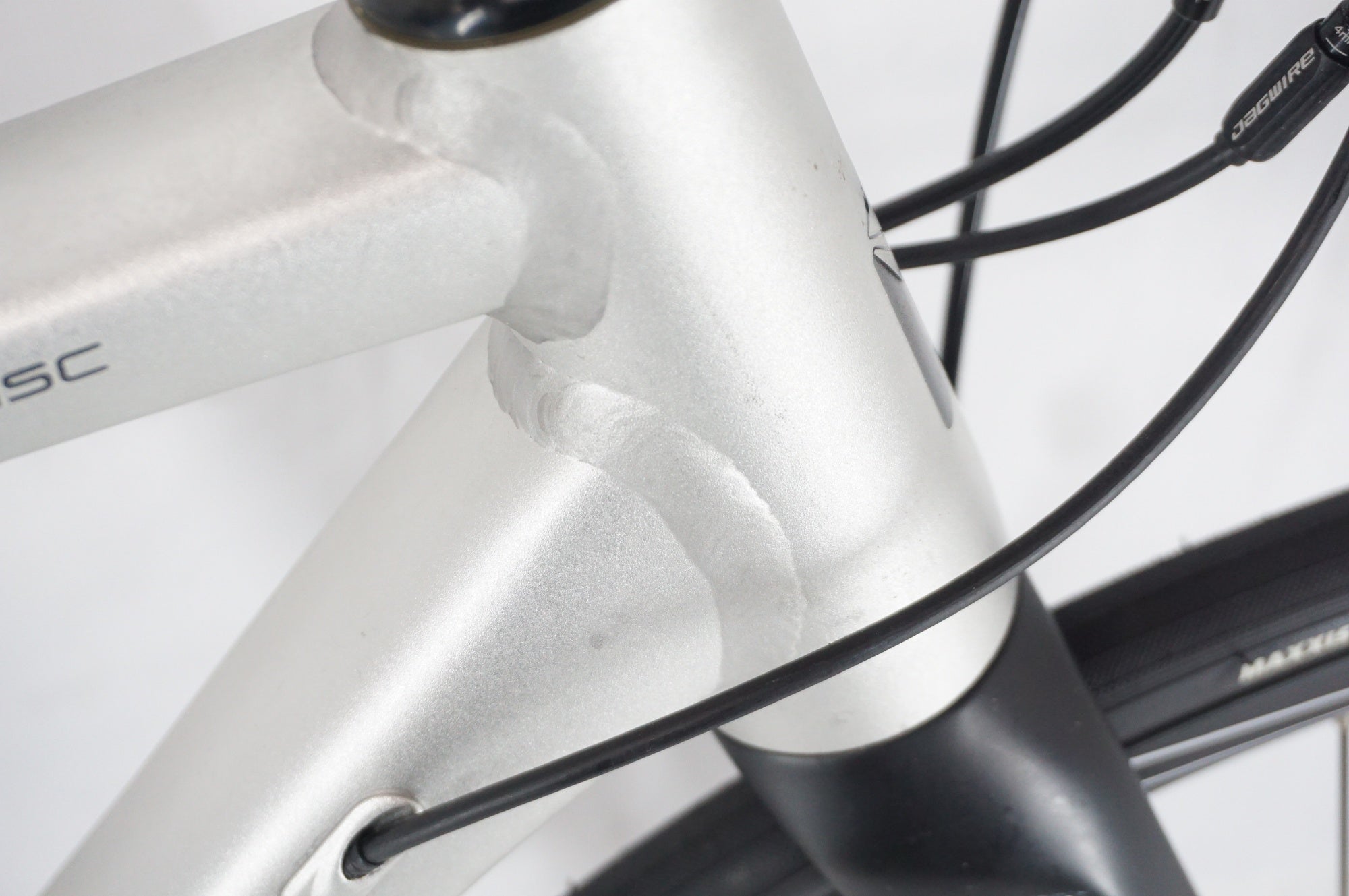 NESTO 「ネスト」 ALTERNA DISC 2025年モデル ロードバイク / 阪急塚口