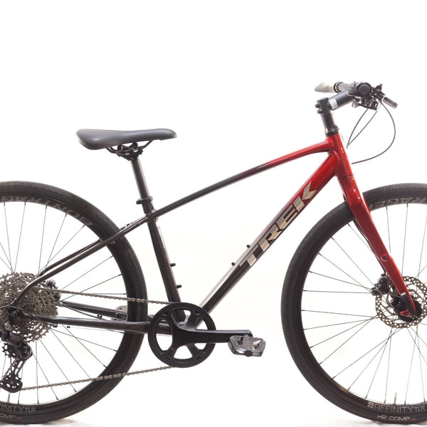 TREK 「トレック」 FX4 2021年モデル クロスバイク / 中目黒店