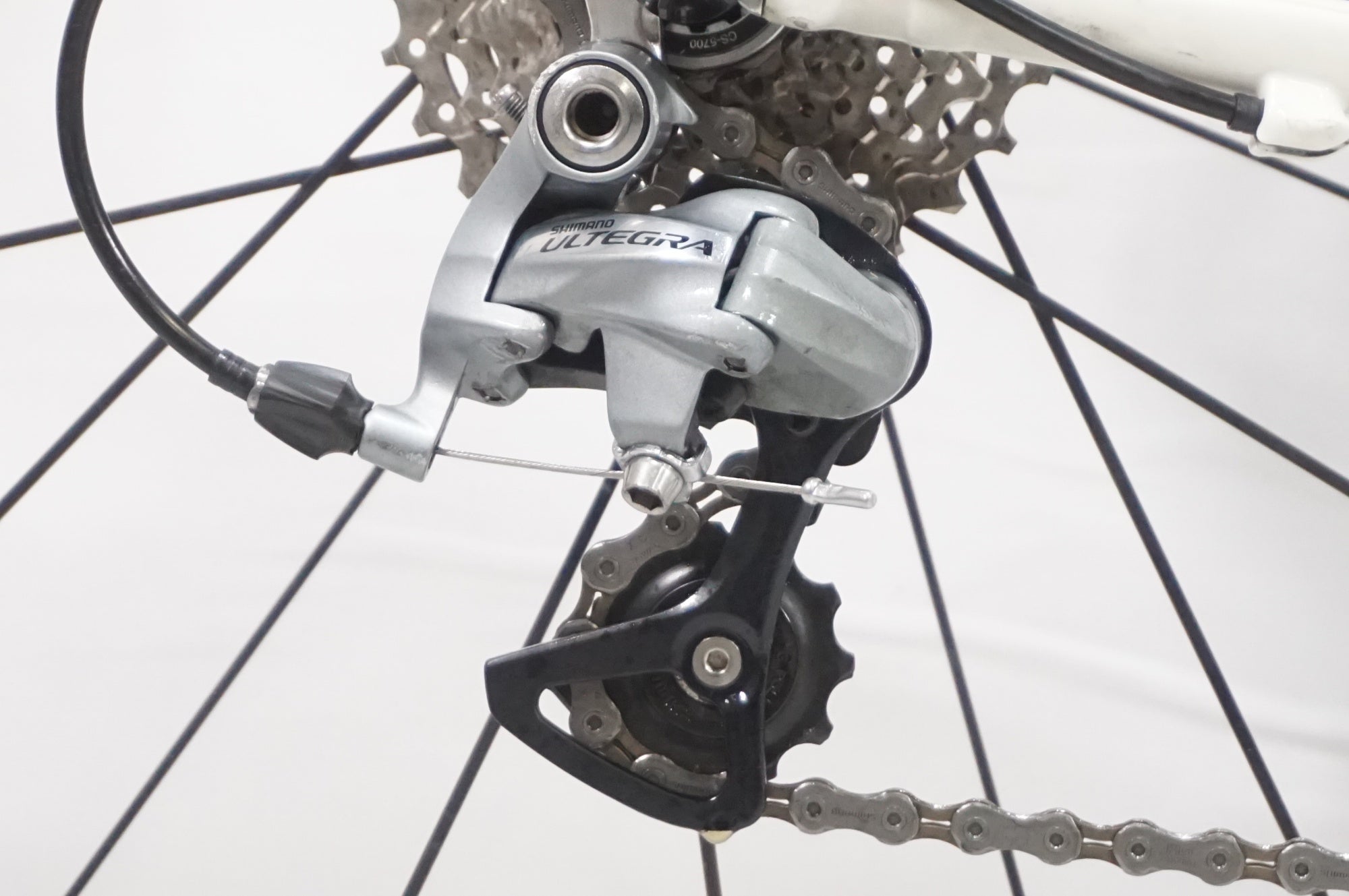 TREK 「トレック」 2.5 ALPHA 2011年モデル ロードバイク / AKIBA店