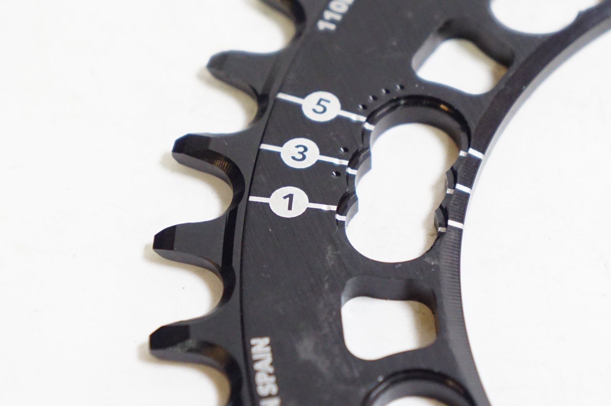 ROTOR 「ローター」 QRINGS QX1 40T チェーンリング / 熊谷本店