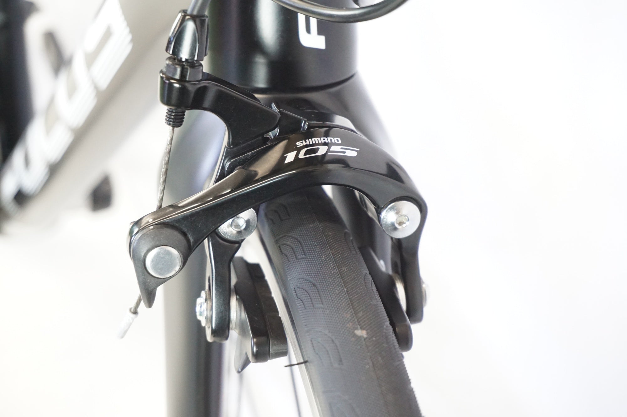 FOCUS 「フォーカス」 IZALCO RACE AL 105 2018年モデル ロードバイク