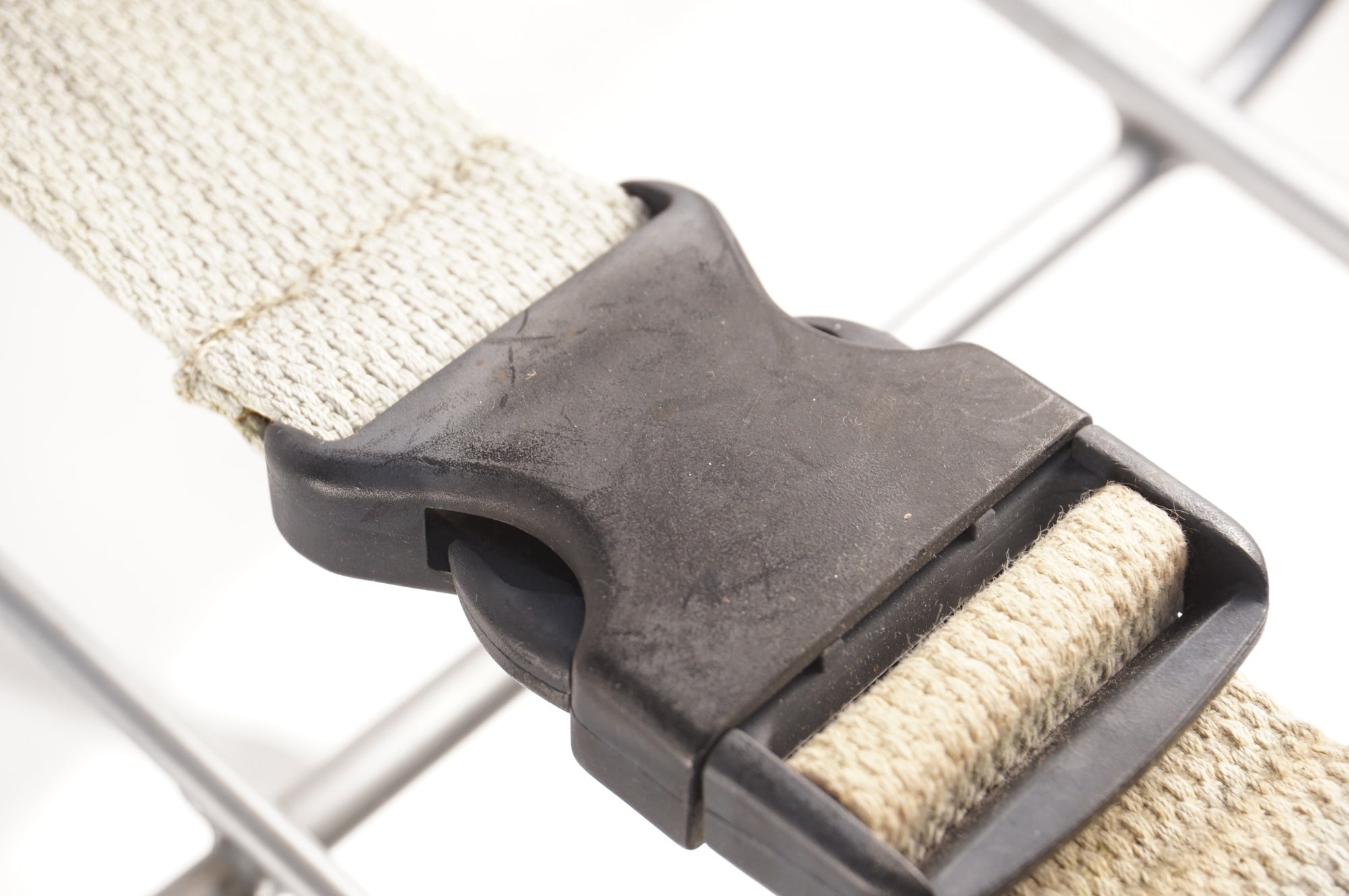 BASIL 「バジル」 PORTLAND FRONT CARRIER HIGH+REMOVABLE BELT