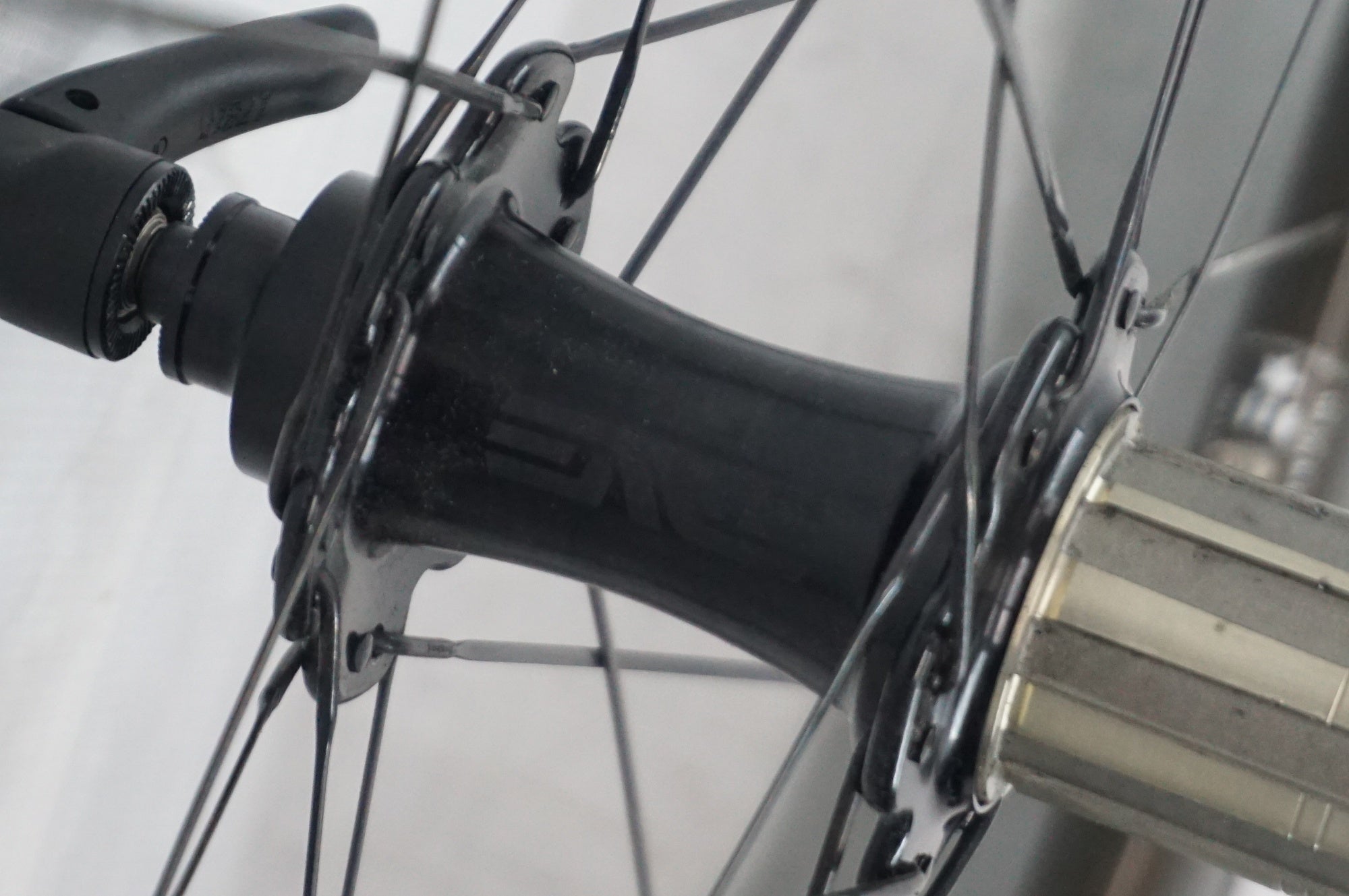 ENVE 「エンヴィ」 SES3.4 リムブレーキ シマノ ホイールセット / 阪急塚口店