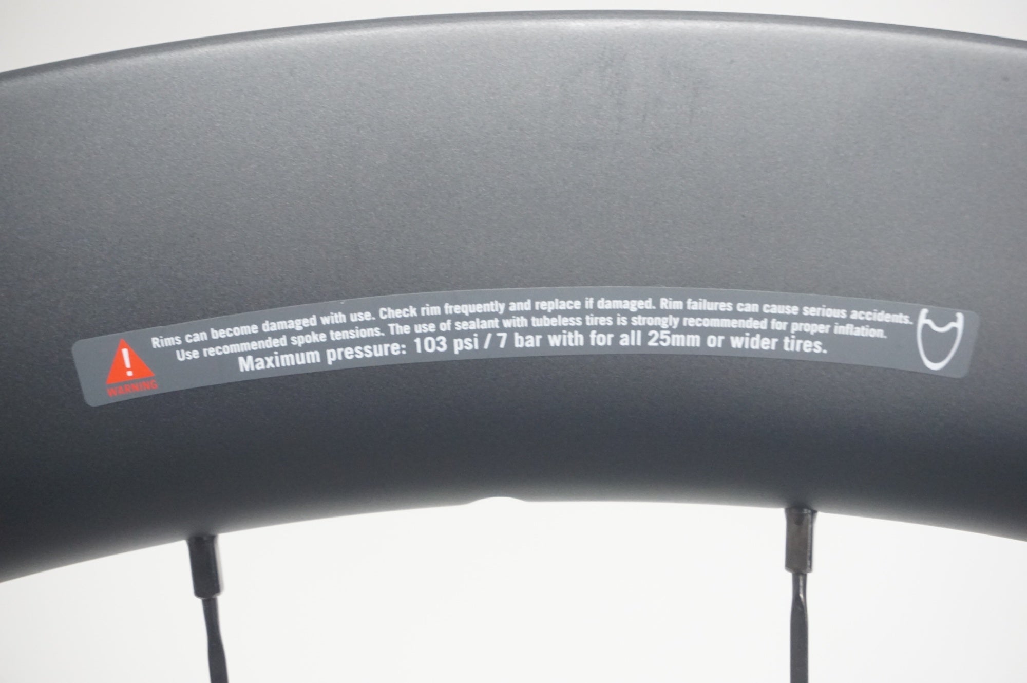VELOMANN 「ベロマン」 CARBON V50R DISC シマノ11速 ホイールセット