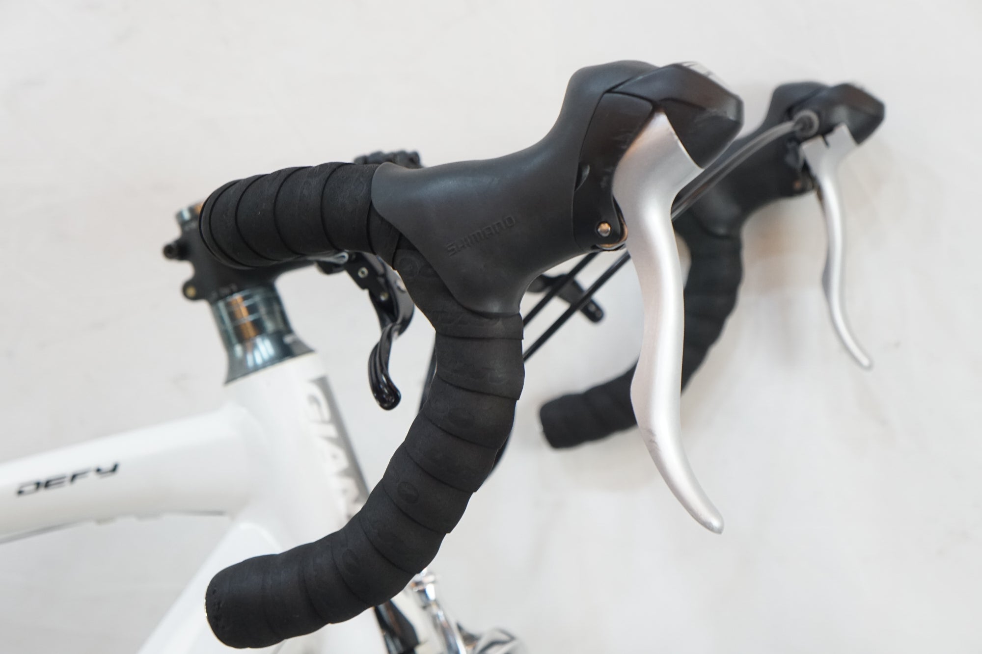 ロードバイク　GIANT DEFY3 2011年モデル サイズS GIANT 「ジャイアント」 DEFY3 2011年モデル ロードバイク