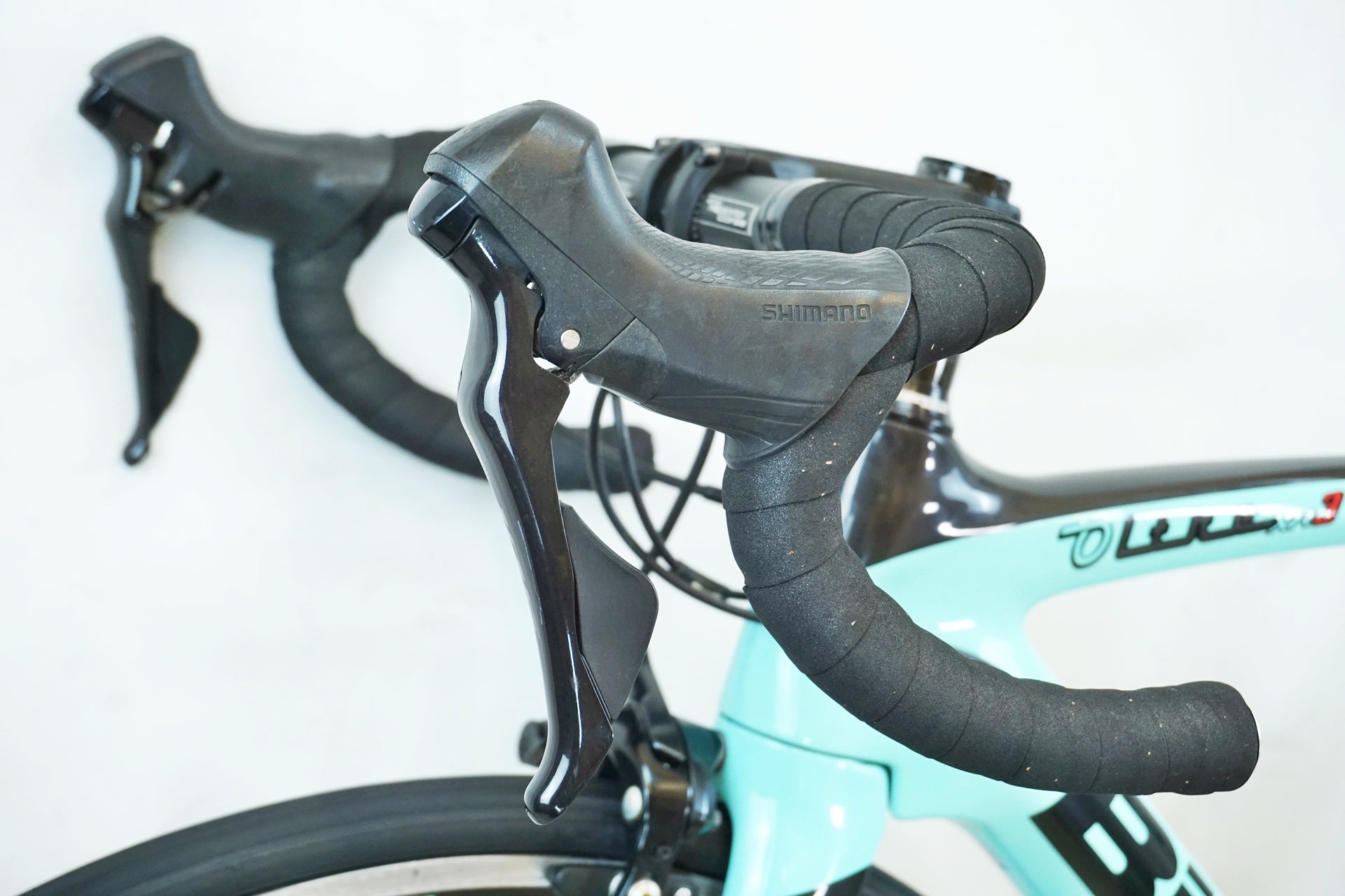BIANCHI 「ビアンキ」 OLTRE XR3 2019年モデル ロードバイク / 有明ガーデン店