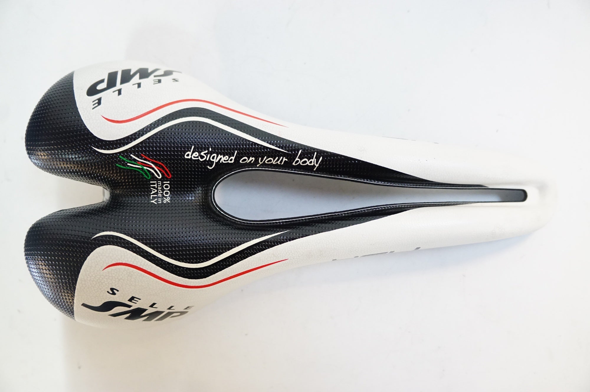 SELLE SMP 「セラエスエムピー」 HELL サドル / 熊谷本店