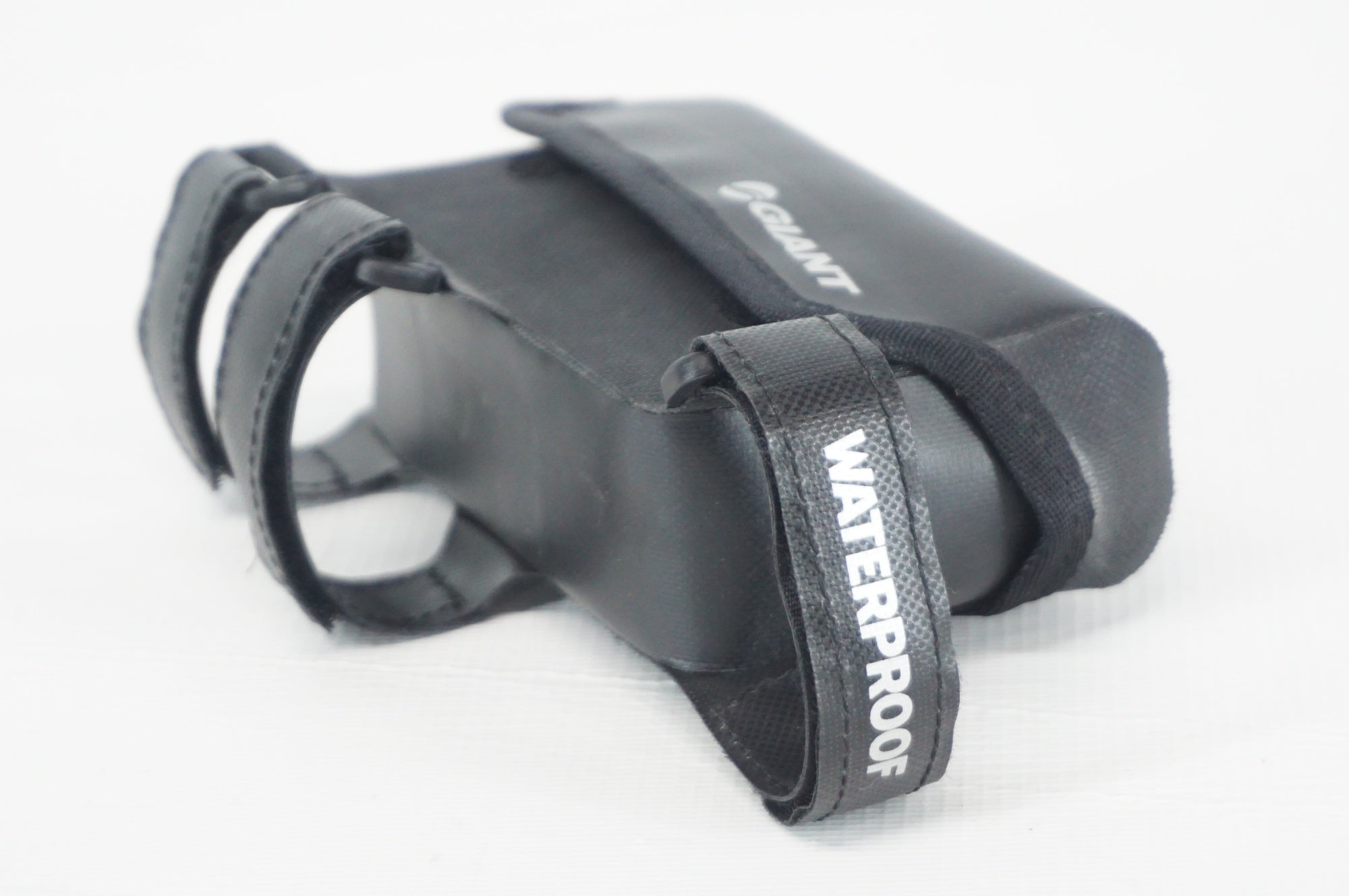 GIANT 「ジャイアント」 TOP TUBE BAG WP トップチューブバッグ / 阪急塚口店