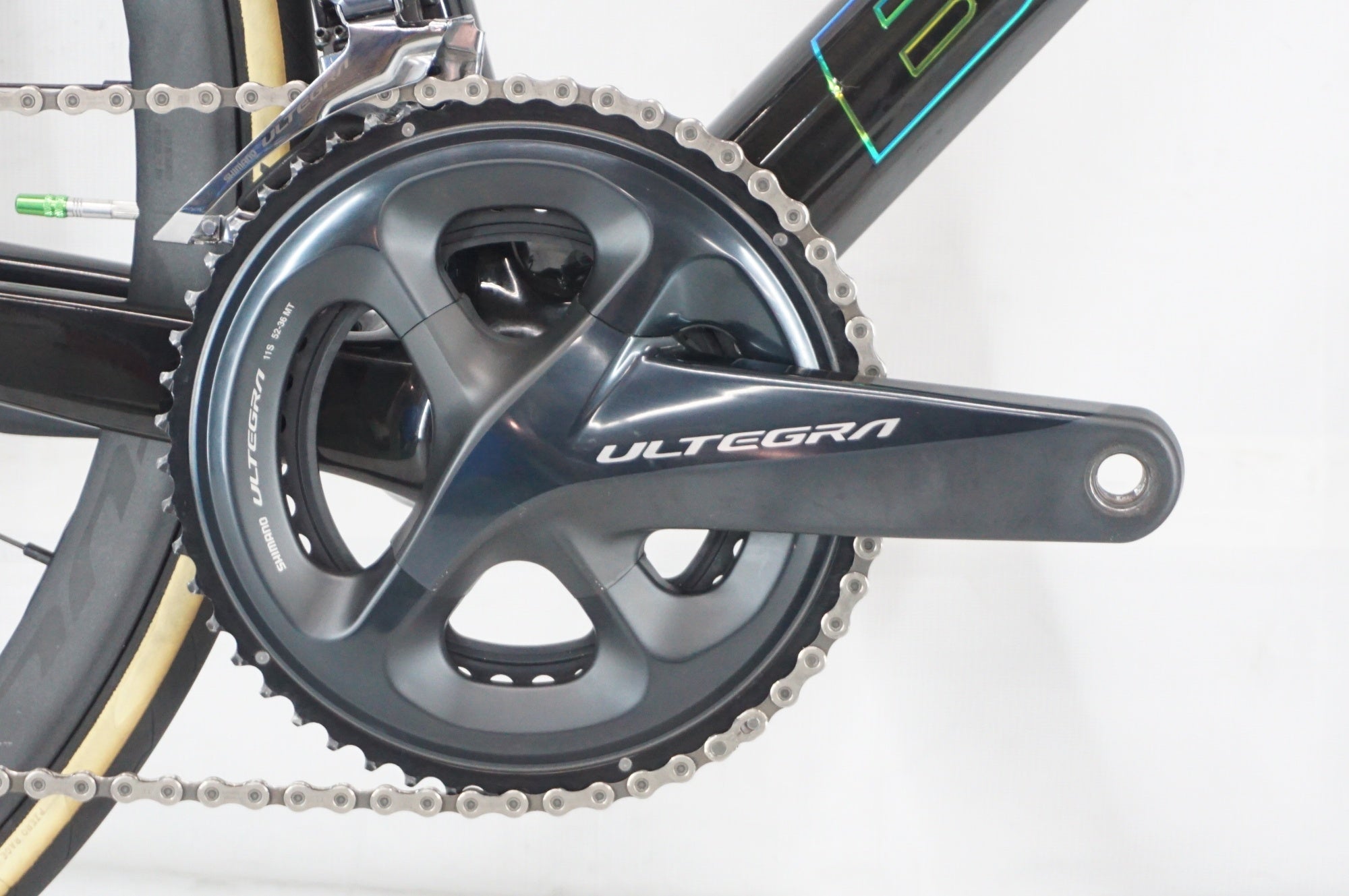 BIANCHI 「ビアンキ」 SPECIALISSIMA DISC 2022年モデル ロードバイク / 阪急塚口店