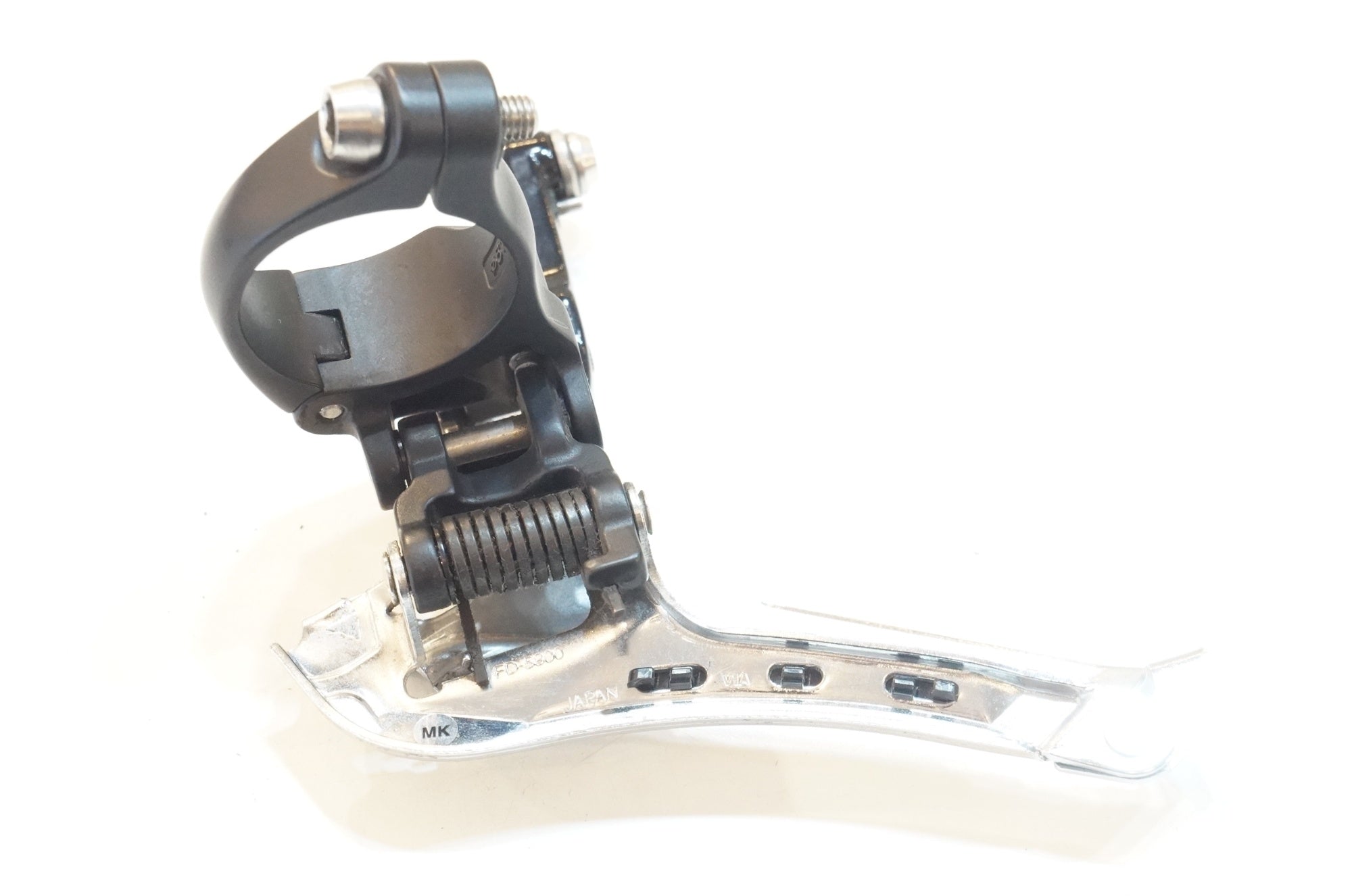 SHIMANO 「シマノ」 105 FD-5800 φ31.8 フロントディレイラー / 浦和ベース