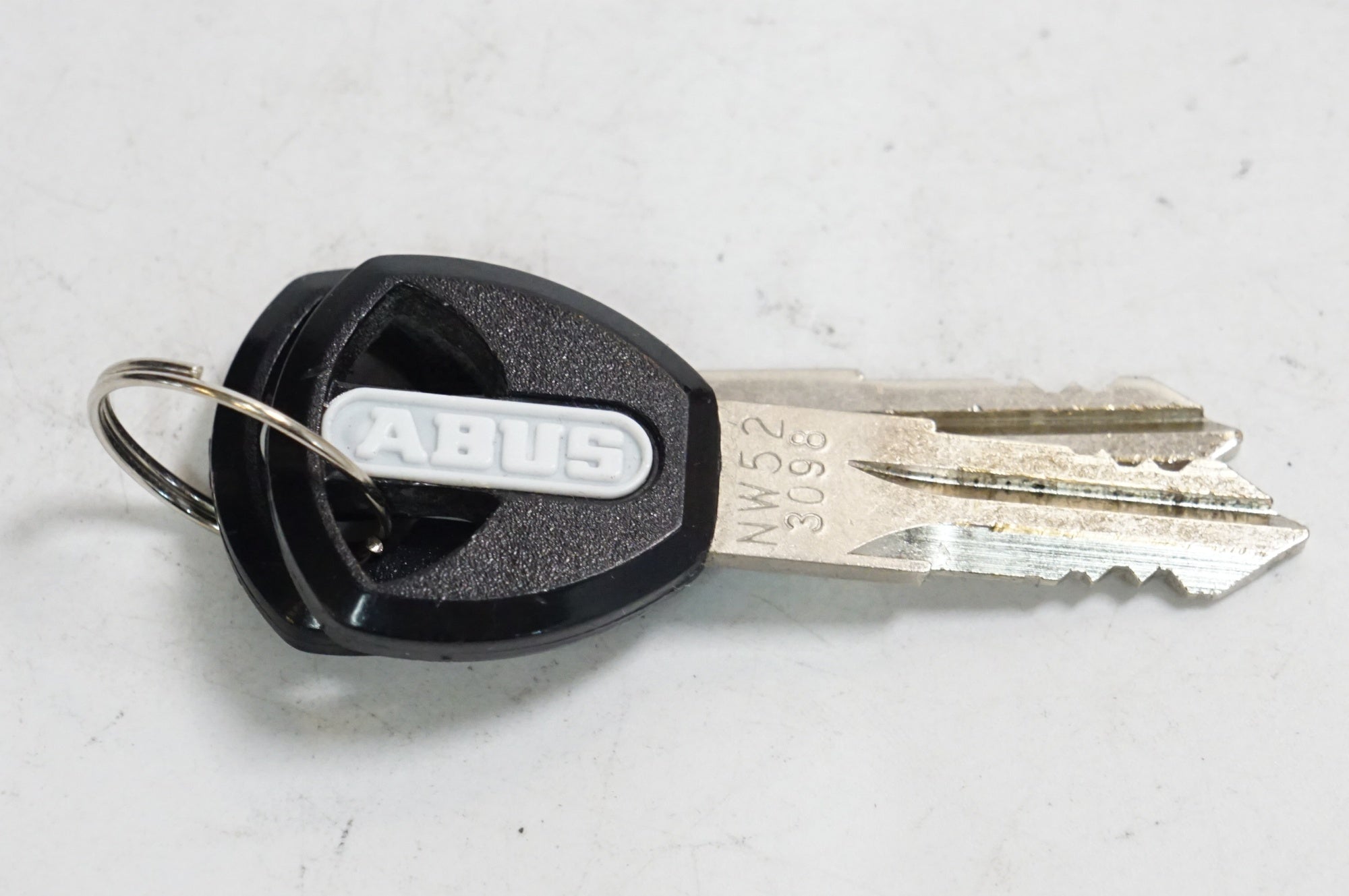 ABUS 「アブス」 BORDO 6000K/90 SH ロック / 熊谷本店 ｜ バイチャリ