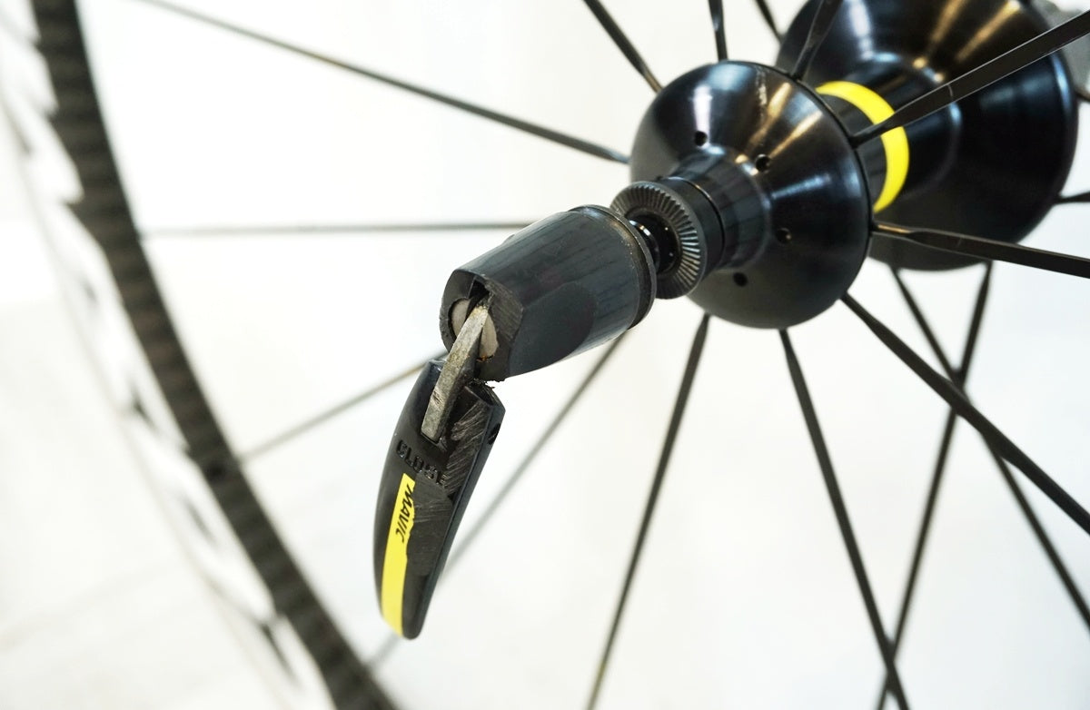 MAVIC 「マビック」 COSMIC PRO CARBON シマノ11s ホイールセット