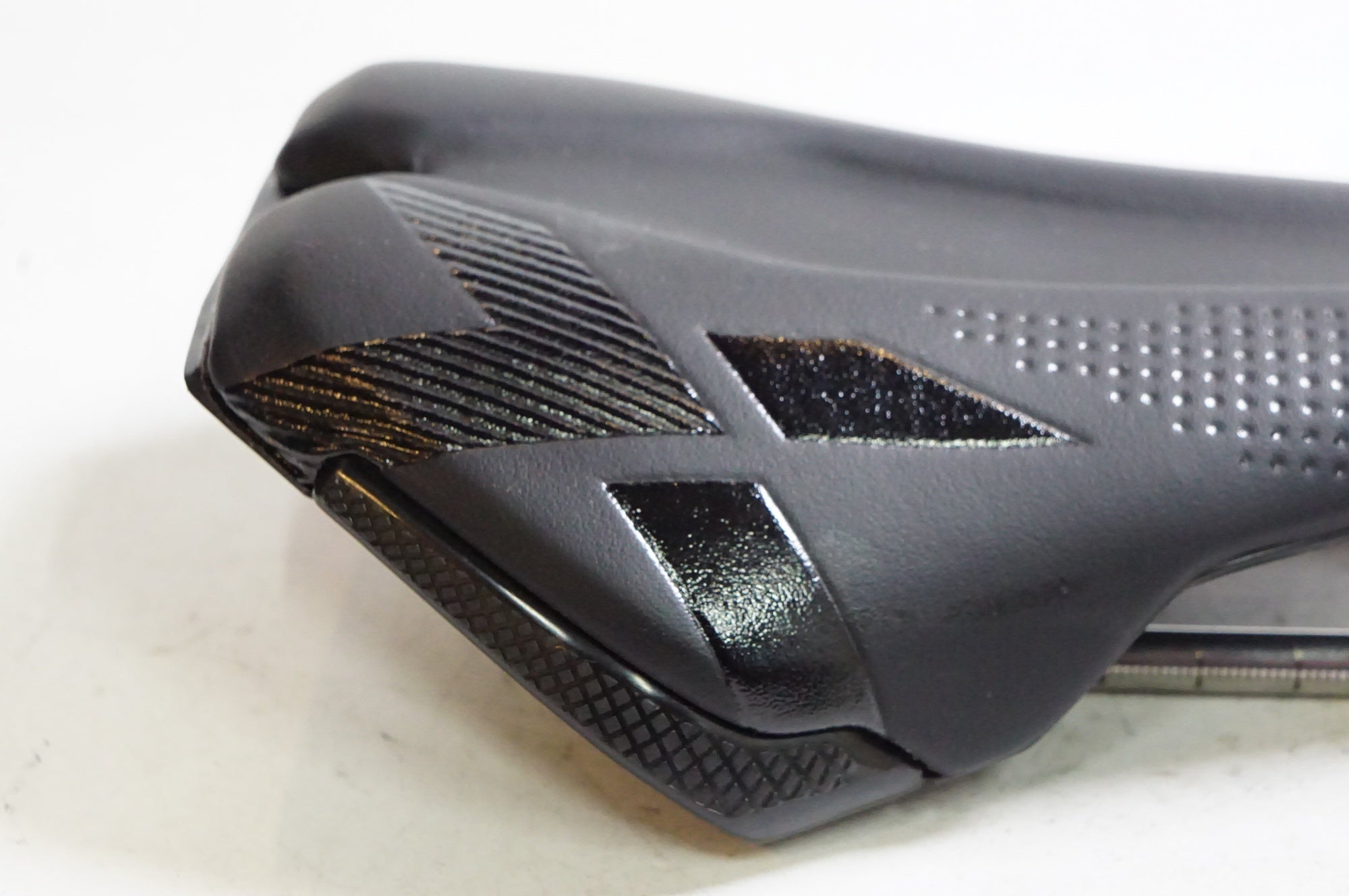SELLE ITALIA 「セライタリア」 X-LR サドル / 熊谷本店