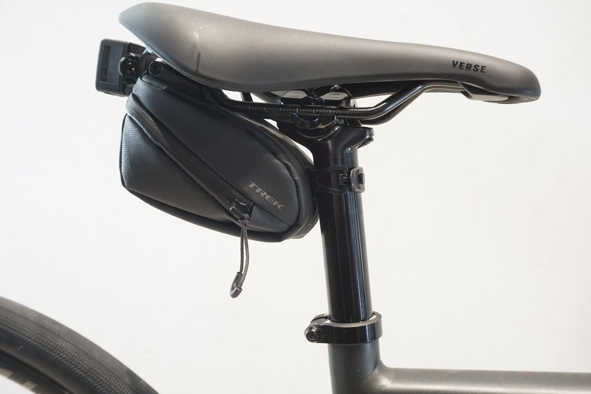 TREK 「トレック」 DOMANE AL2 GEN4 DISC 2025年モデル ロードバイク