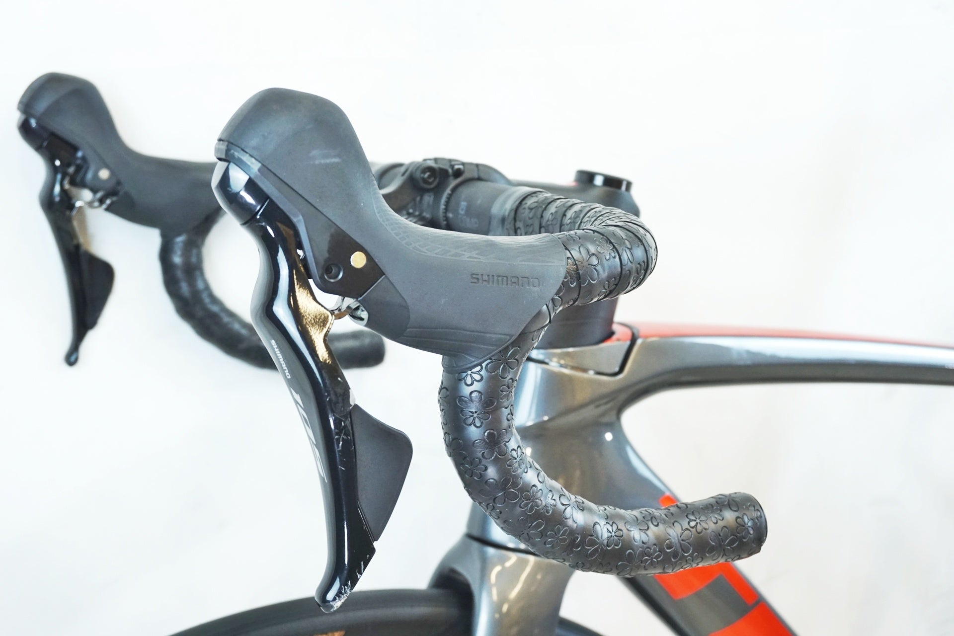 TREK 「トレック」 EMONDA SL 5 2023年モデル ロードバイク / 有明ガーデン店