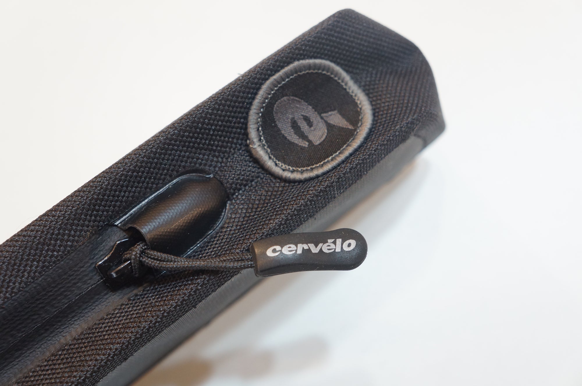 CERVELO 「サーベロ」 トップチューブバッグ / バイチャリ浦和ベース