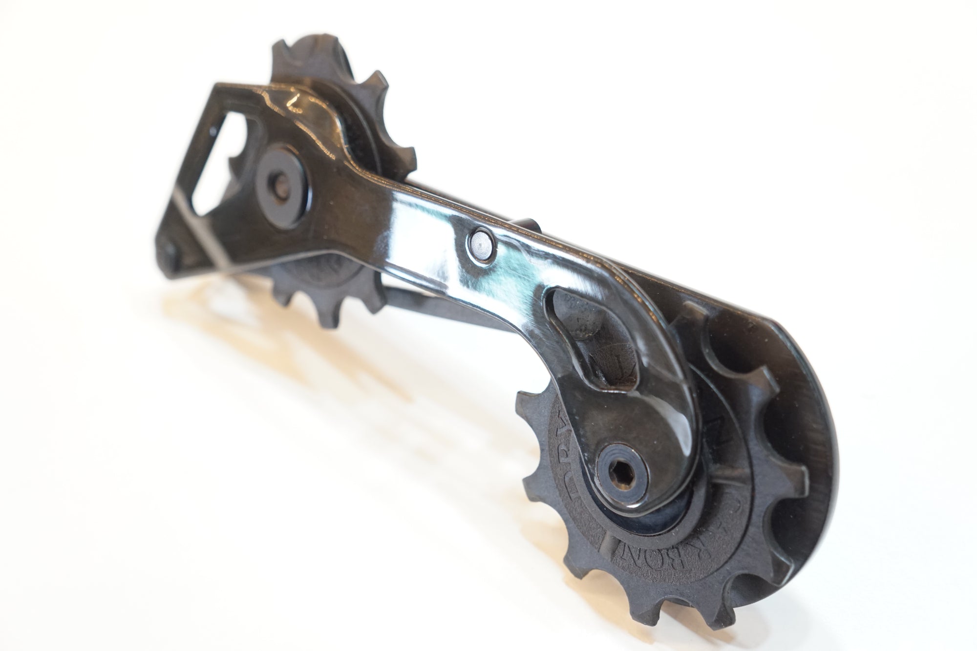 CDJ 「カーボン ドライ ジャパン」 プーリーキッド / バイチャリ浦和ベース