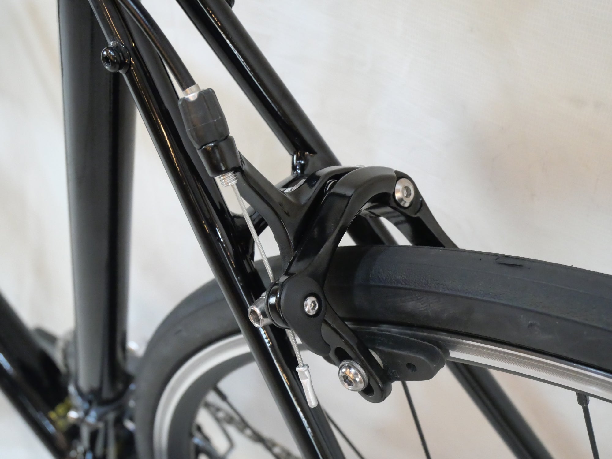 TREK 「トレック」 DOMANE AL2 2022年モデル ロードバイク / 名古屋大須店